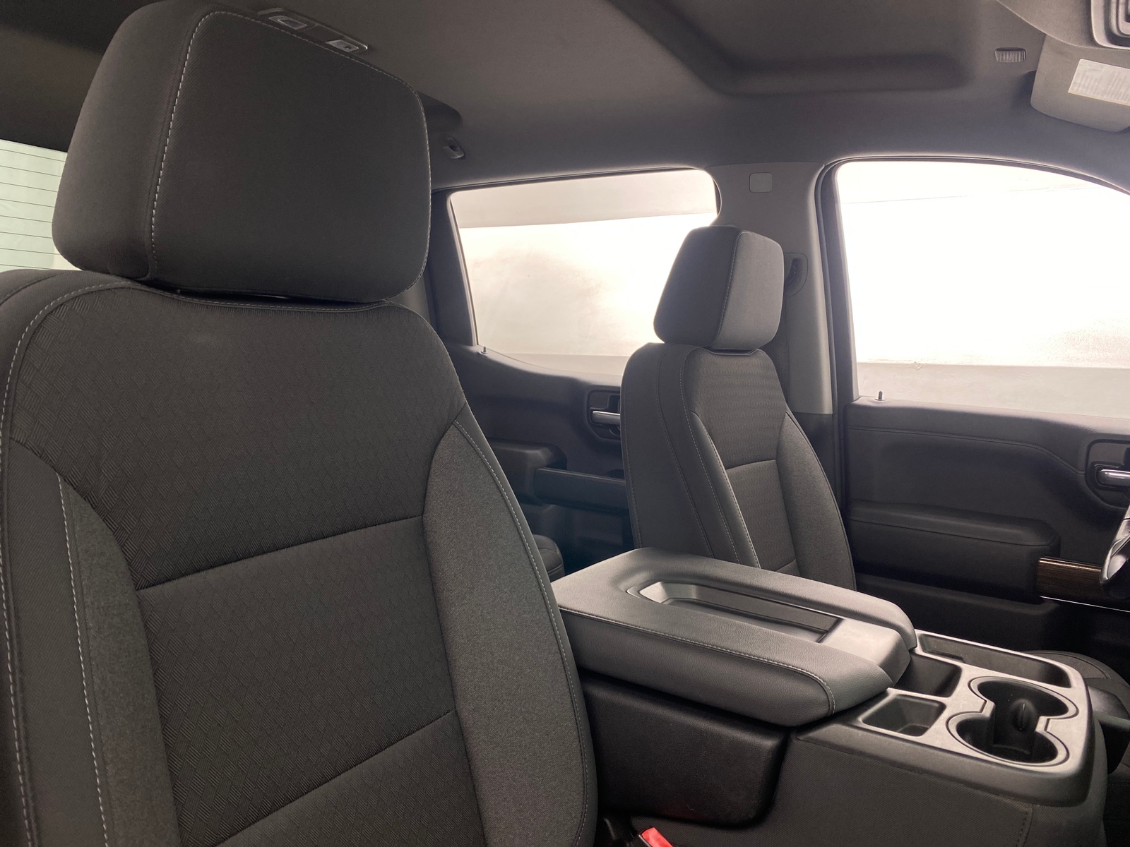 Thumbnail: 2020 Chevrolet Silverado 1500 - 2