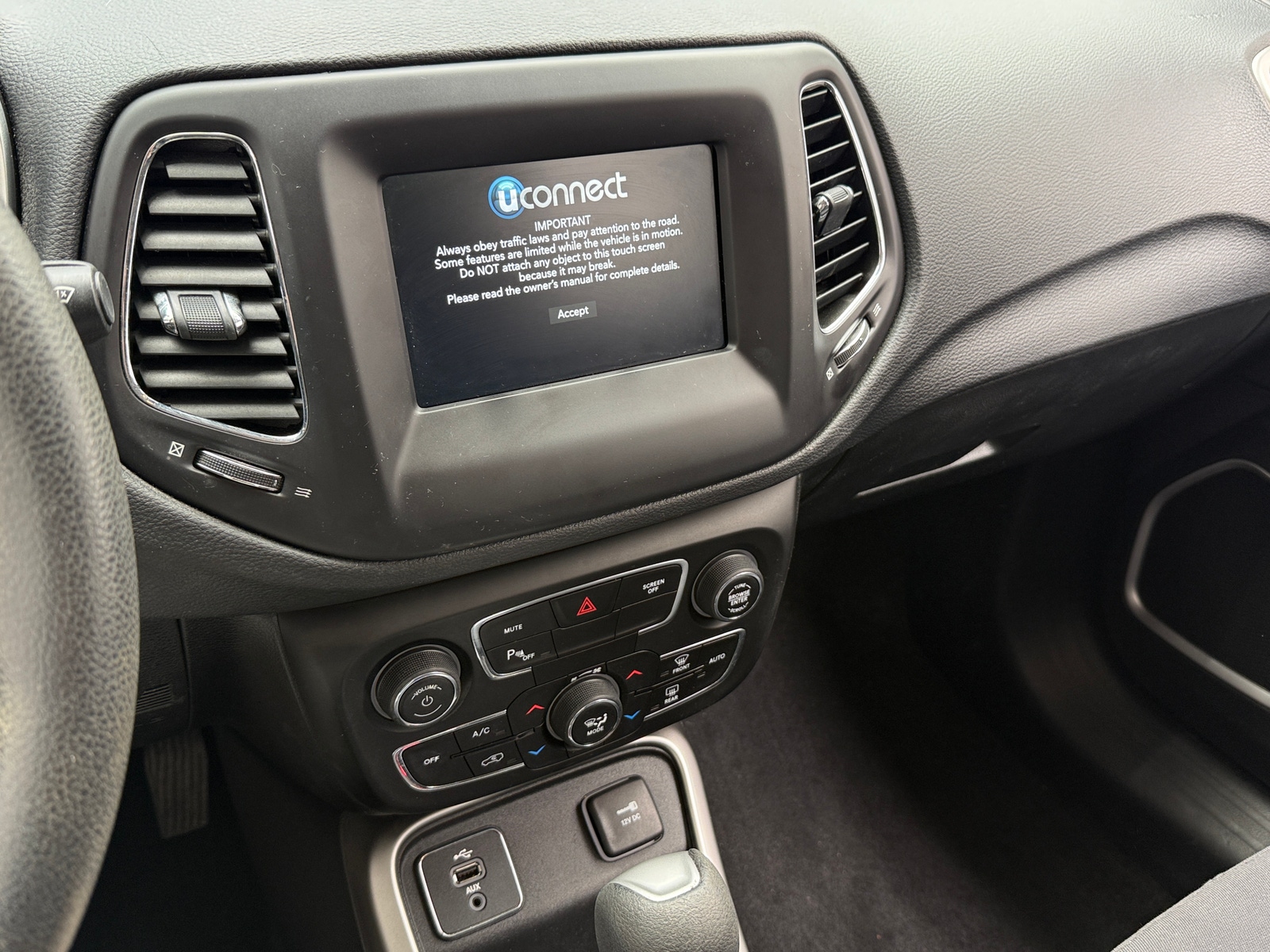 Thumbnail: 2018 Jeep Compass - 4