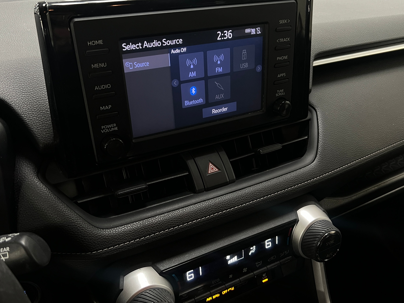 Thumbnail: 2019 Toyota RAV4 - 4