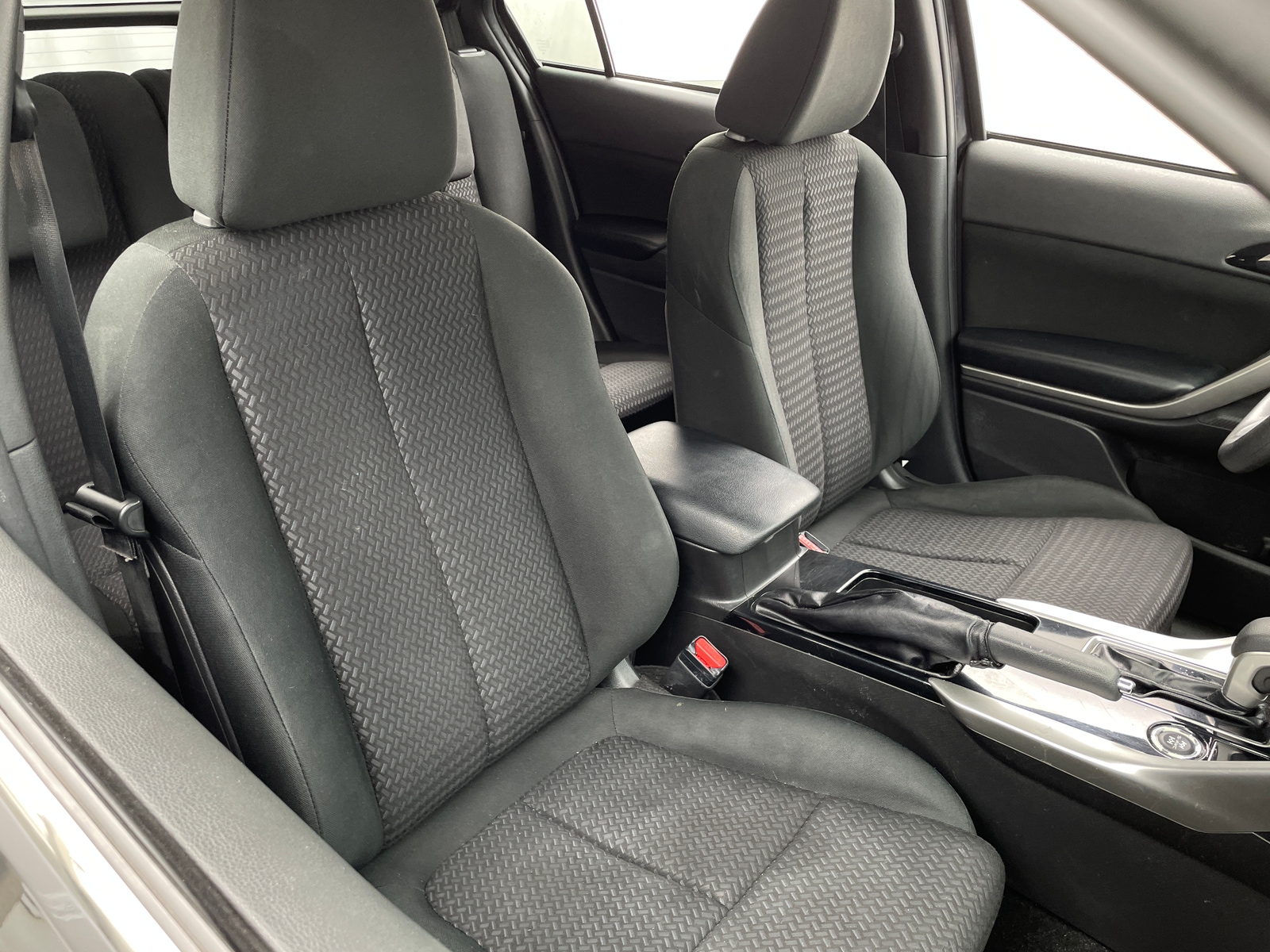 Thumbnail: 2020 Mitsubishi Eclipse Cross - 2