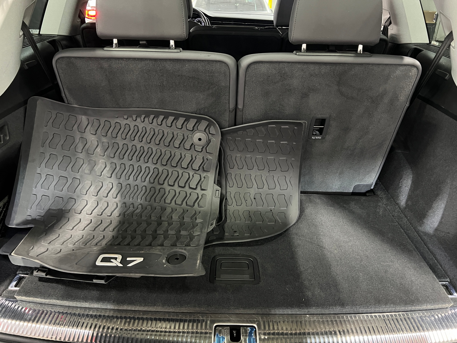 Thumbnail: 2020 Audi Q7 - 6