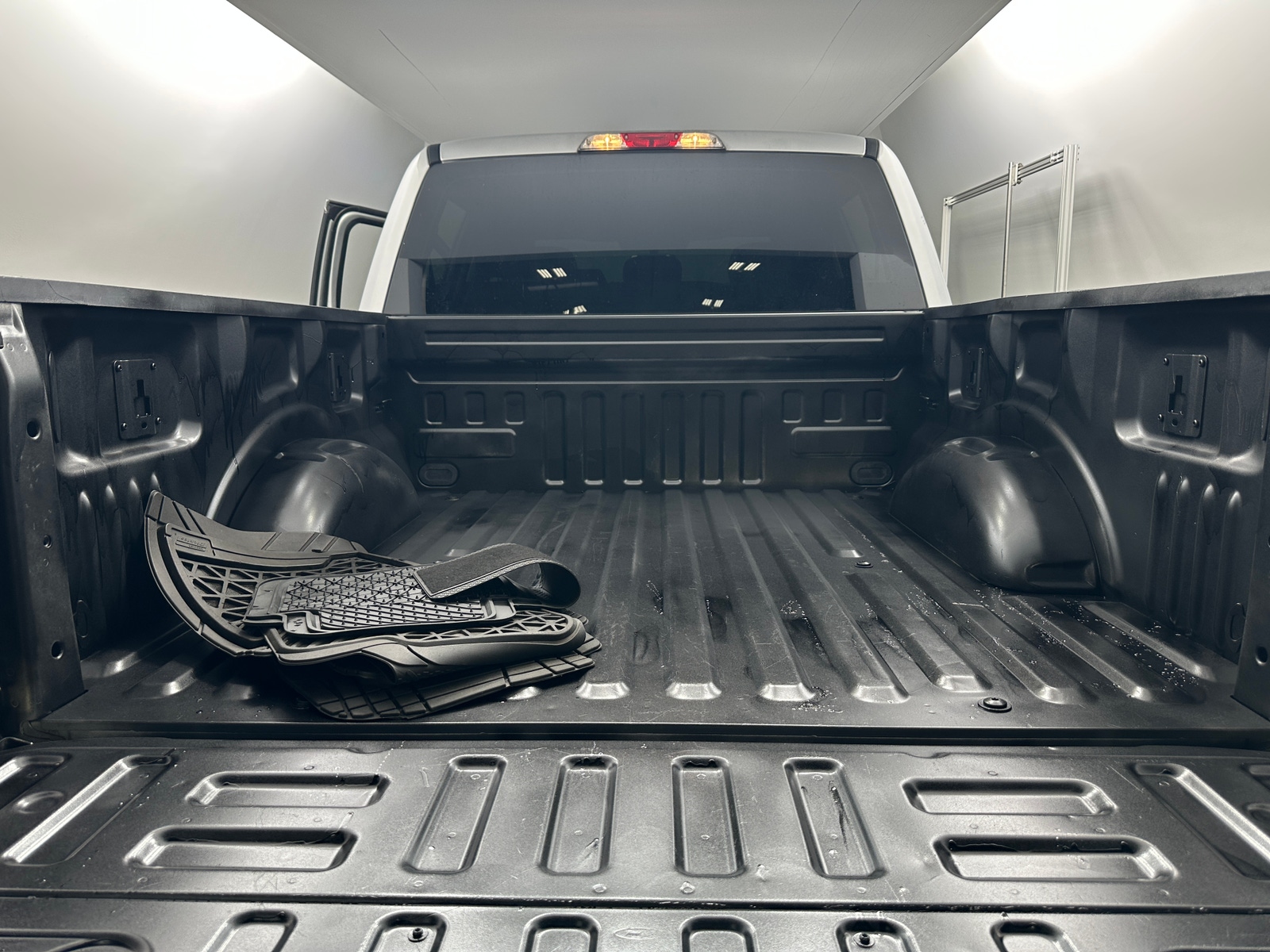 Thumbnail: 2016 Ford Econoline - 7