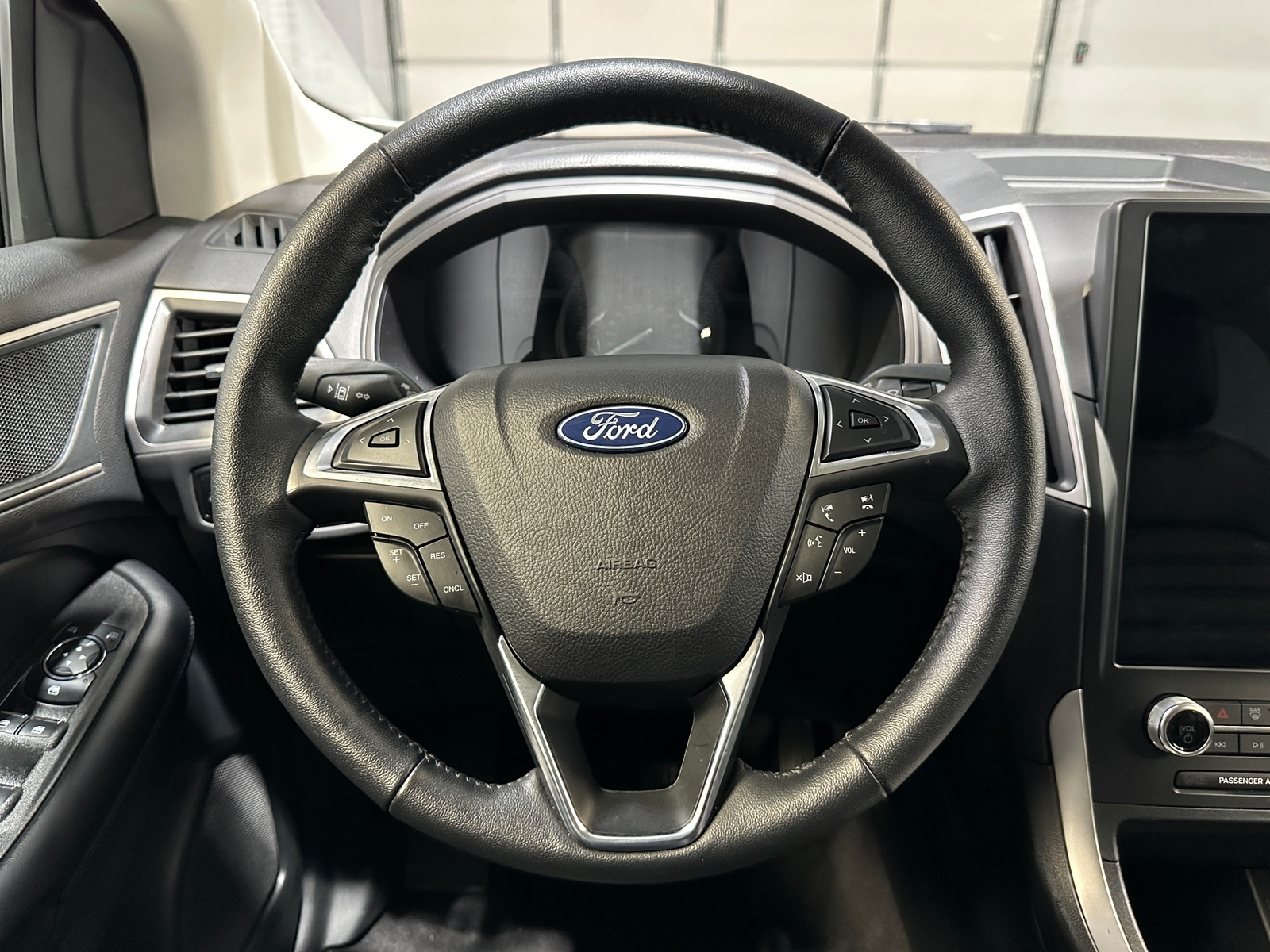 Thumbnail: 2024 Ford Edge - 4