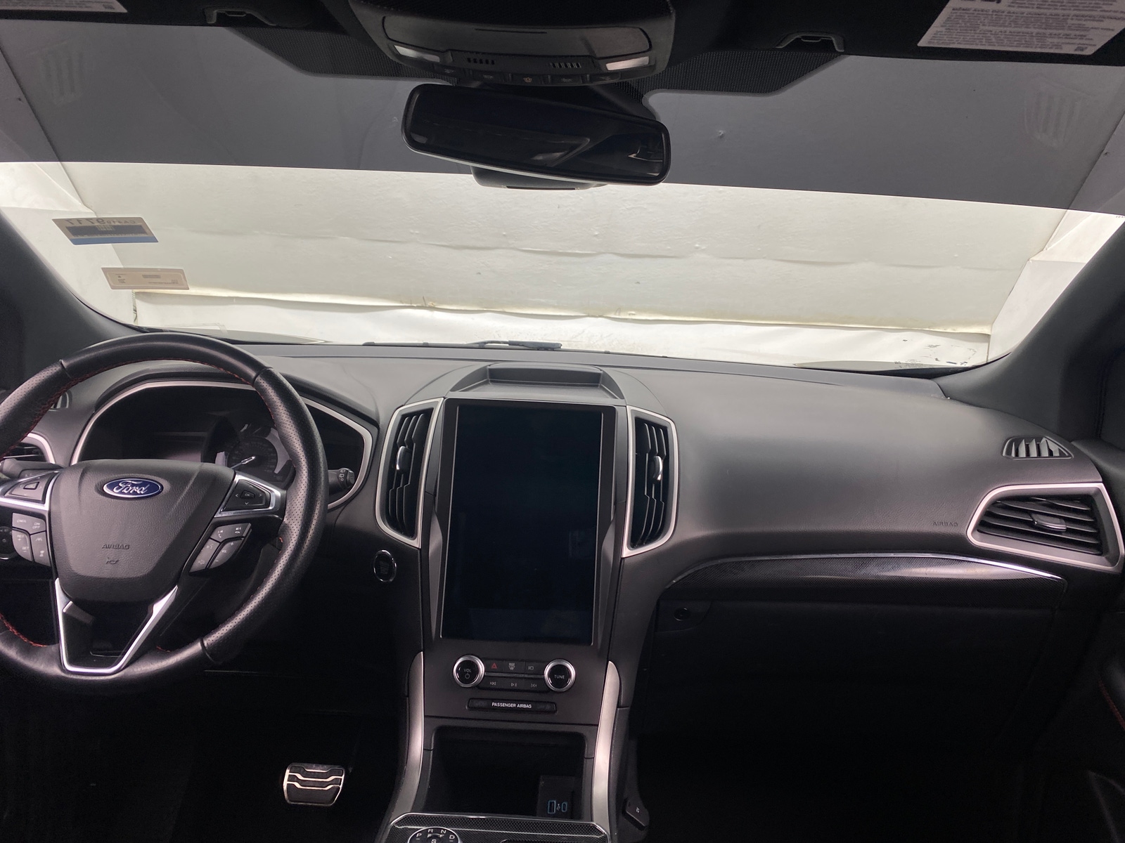 Thumbnail: 2021 Ford Edge - 2