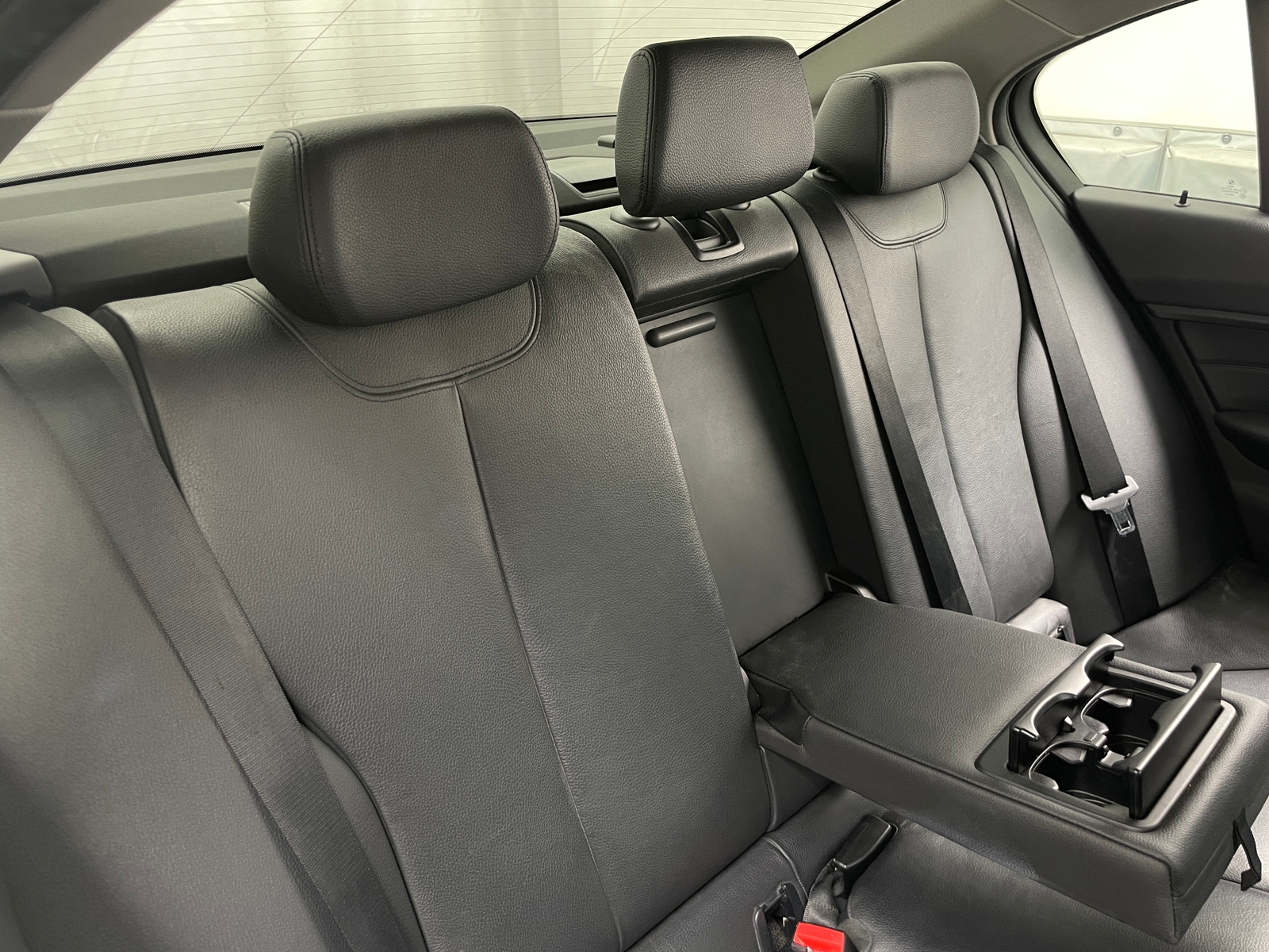 Thumbnail: 2015 BMW 3 Series - 5