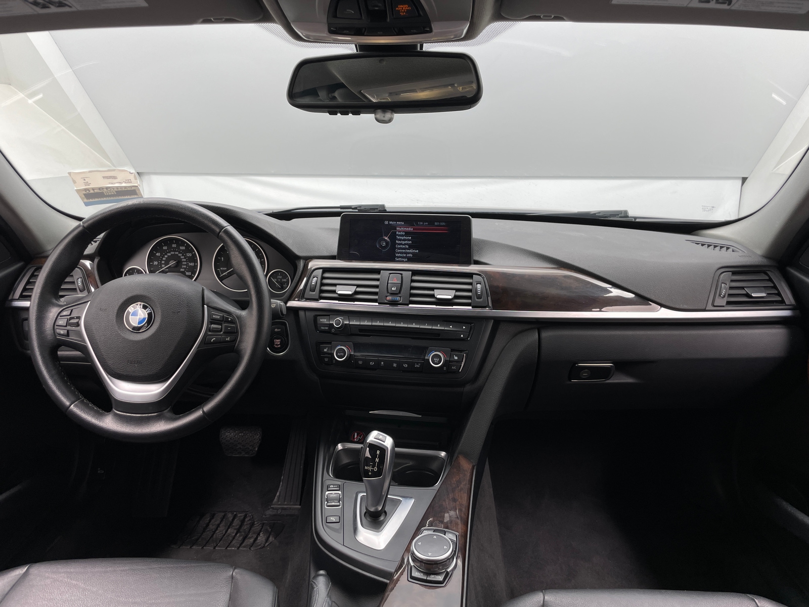 Thumbnail: 2015 BMW 3 Series - 2