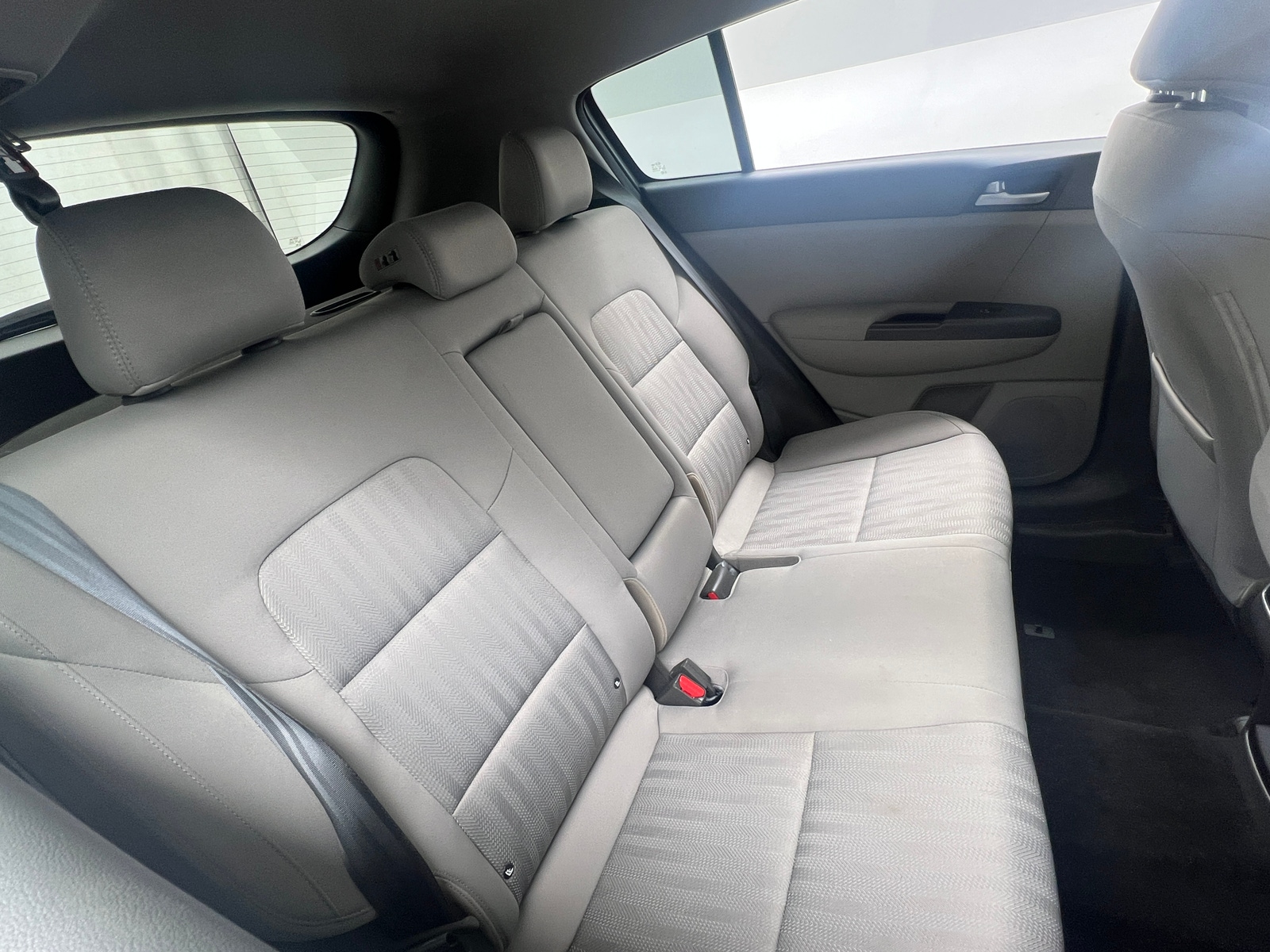 Thumbnail: 2017 Kia Sportage - 6