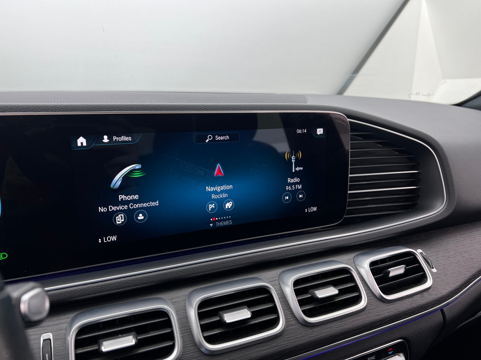 Thumbnail: 2023 Mercedes-Benz GLE - 3