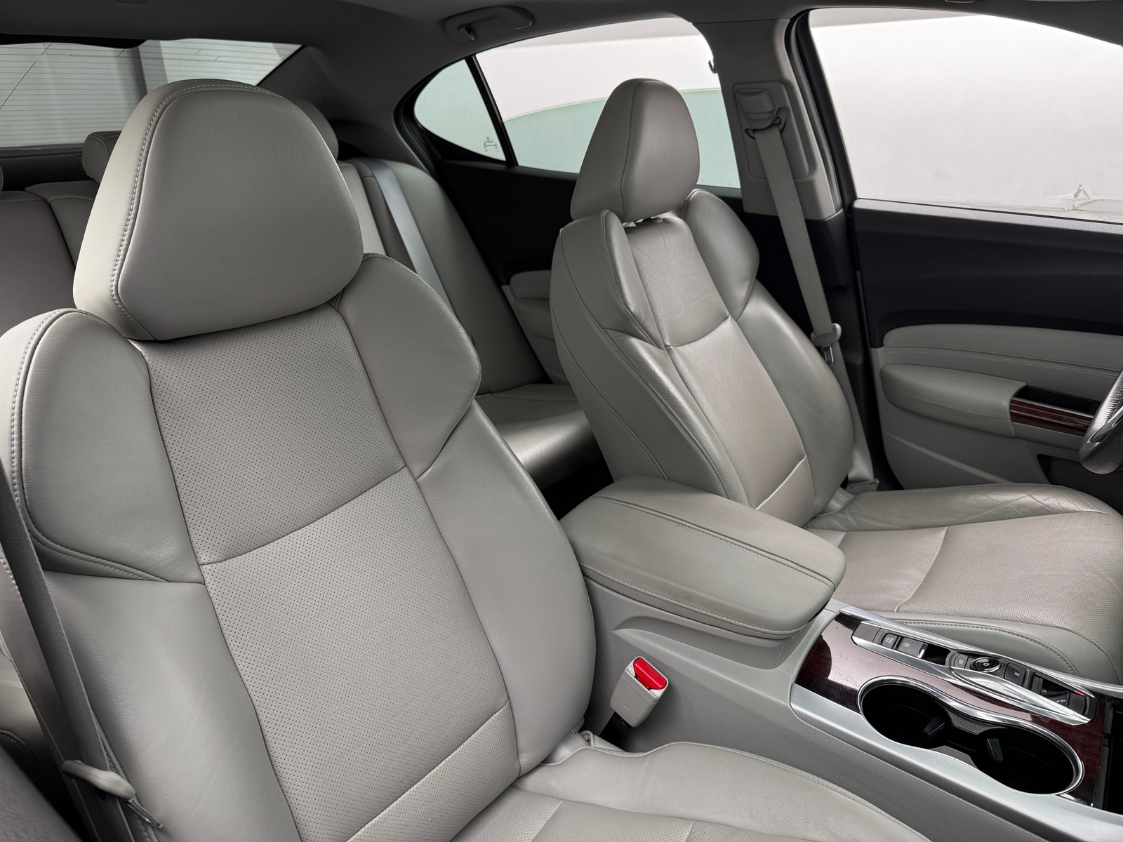 Thumbnail: 2017 Acura TLX - 2