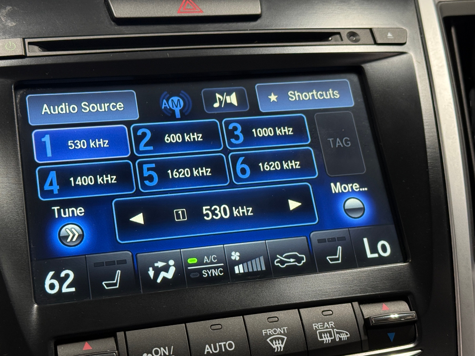 Thumbnail: 2017 Acura TLX - 4