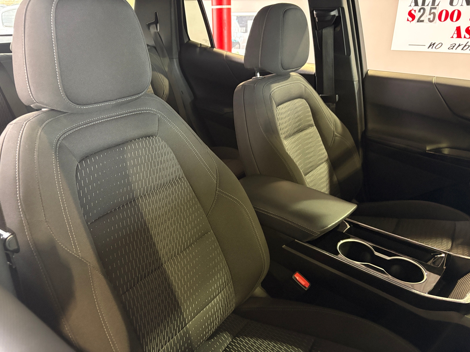 Thumbnail: 2025 Chevrolet Equinox - 2