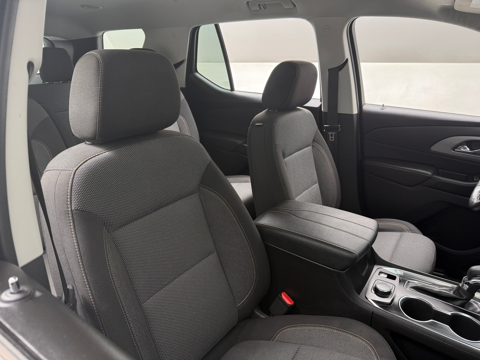 Thumbnail: 2021 Chevrolet Traverse - 2