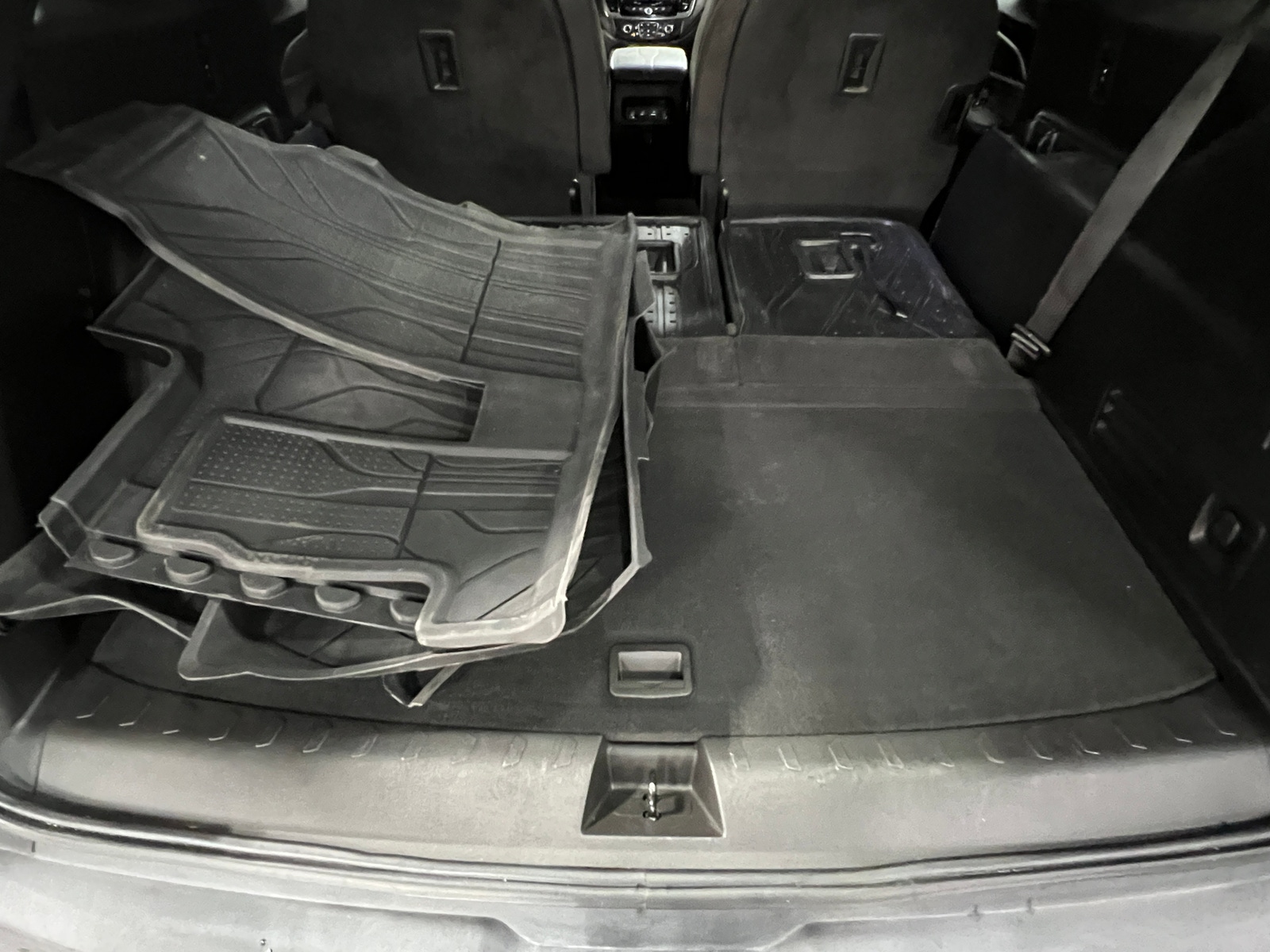 Thumbnail: 2021 Chevrolet Traverse - 7