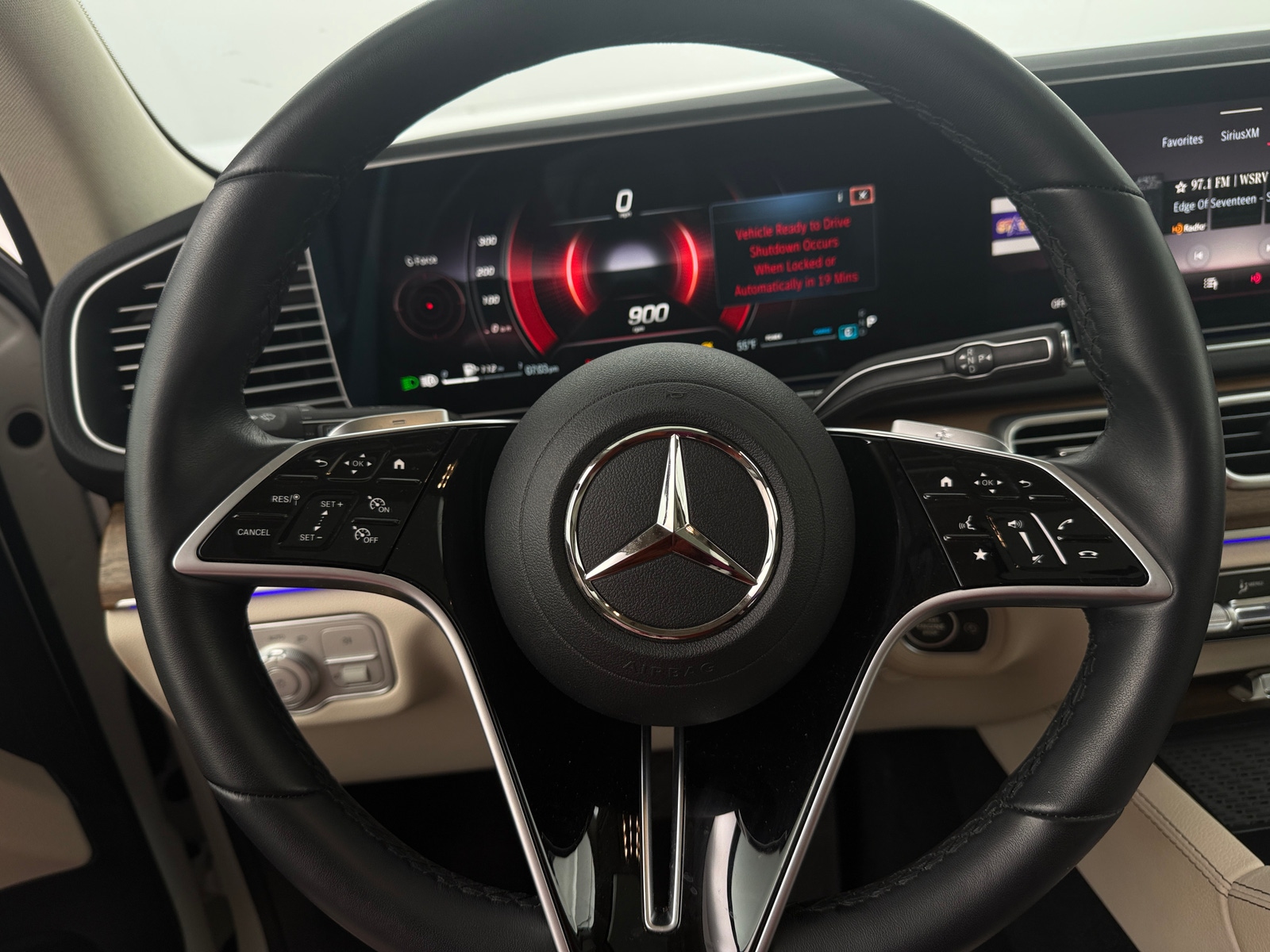 Thumbnail: 2025 Mercedes-Benz GLE - 4