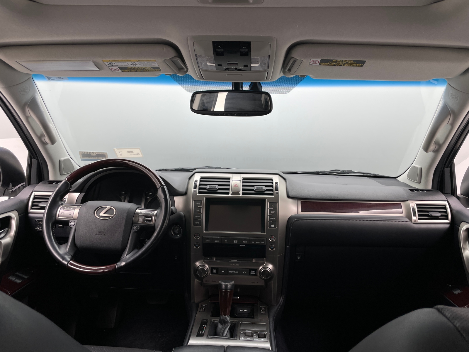 Thumbnail: 2019 Lexus GX - 2