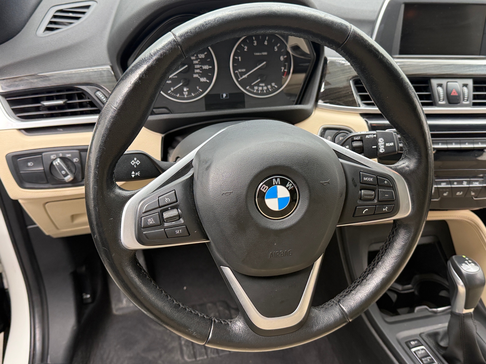 Thumbnail: 2017 BMW X1 - 4