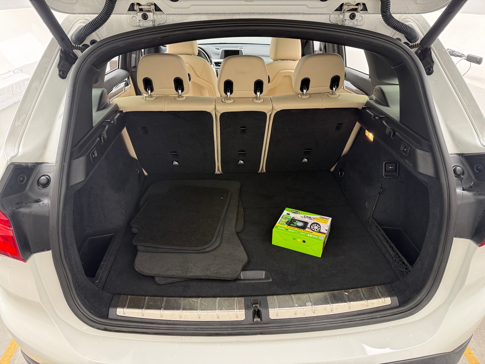 Thumbnail: 2017 BMW X1 - 6