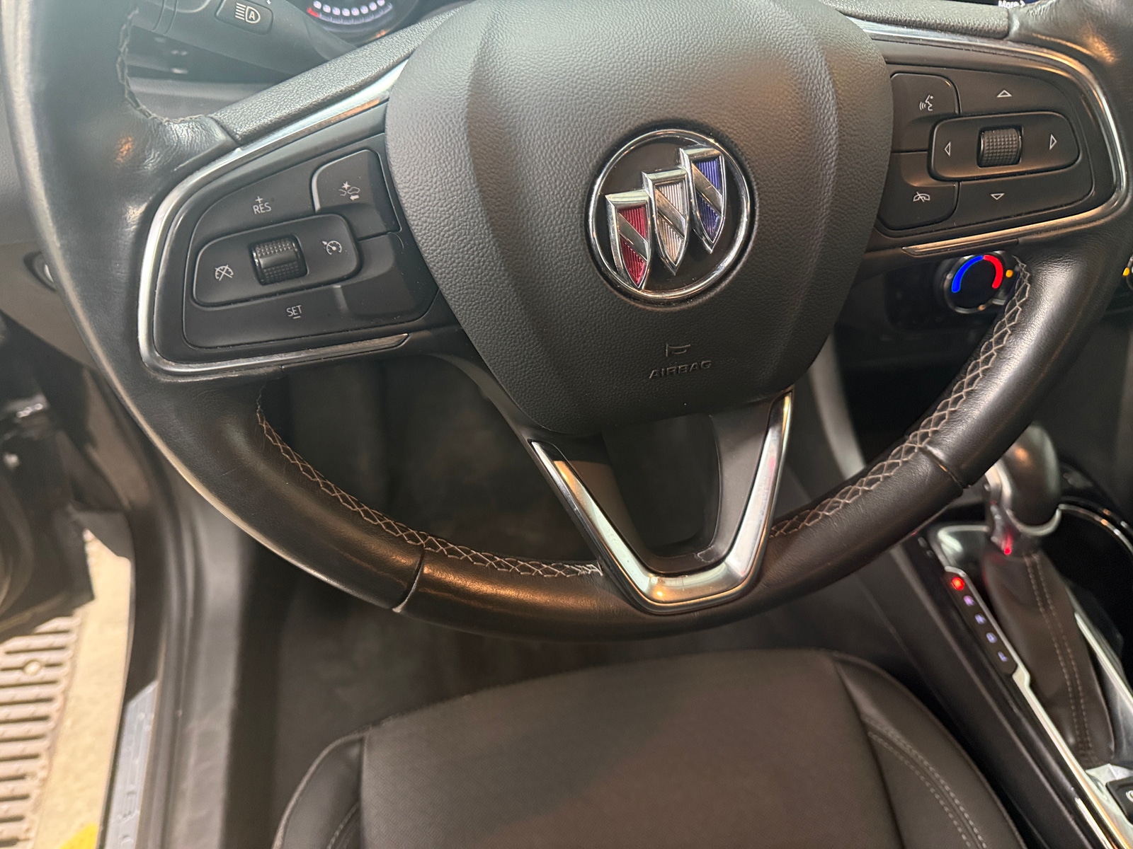 Thumbnail: 2021 Buick Encore GX - 5