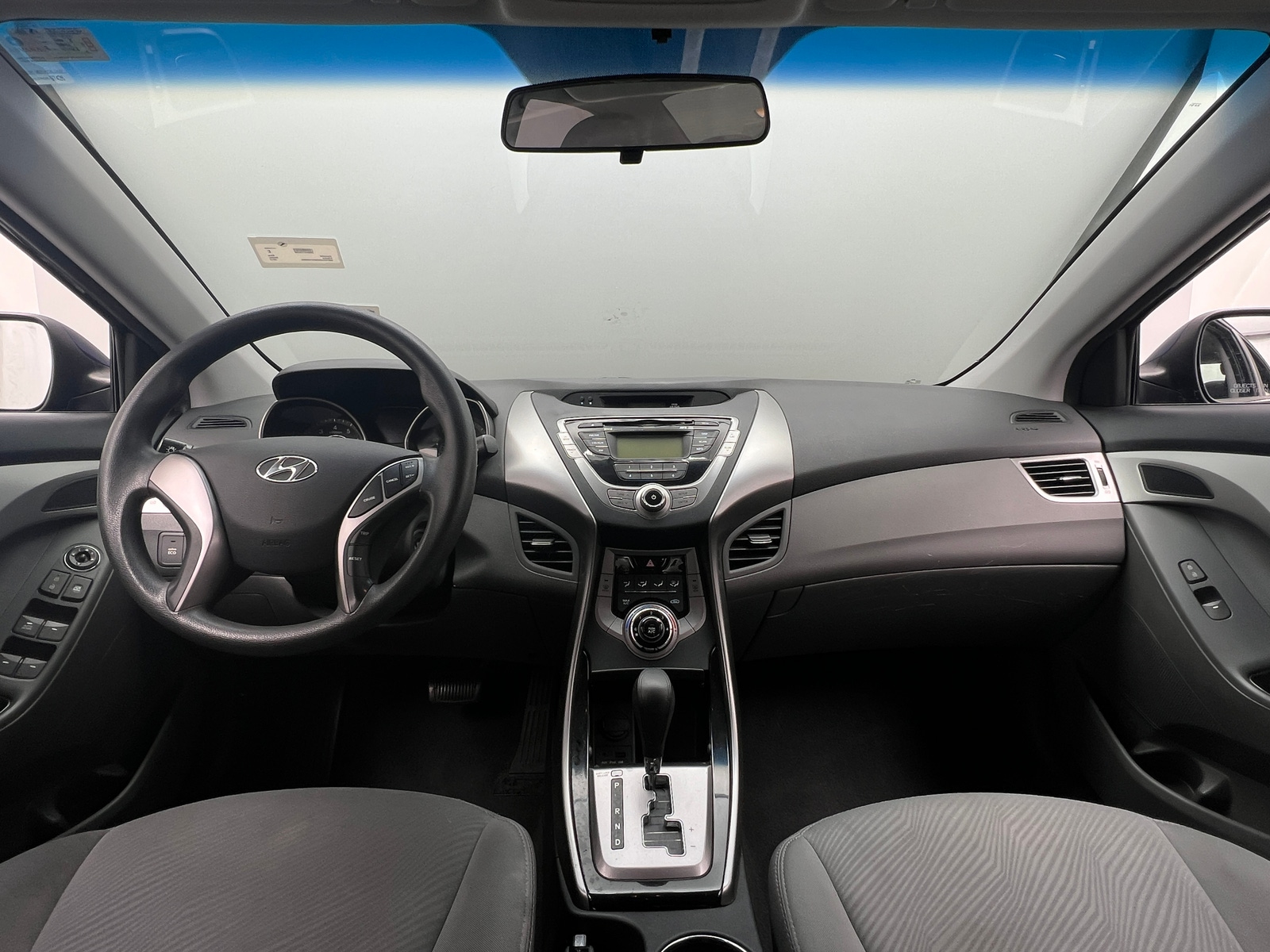 Thumbnail: 2013 Hyundai Elantra - 3