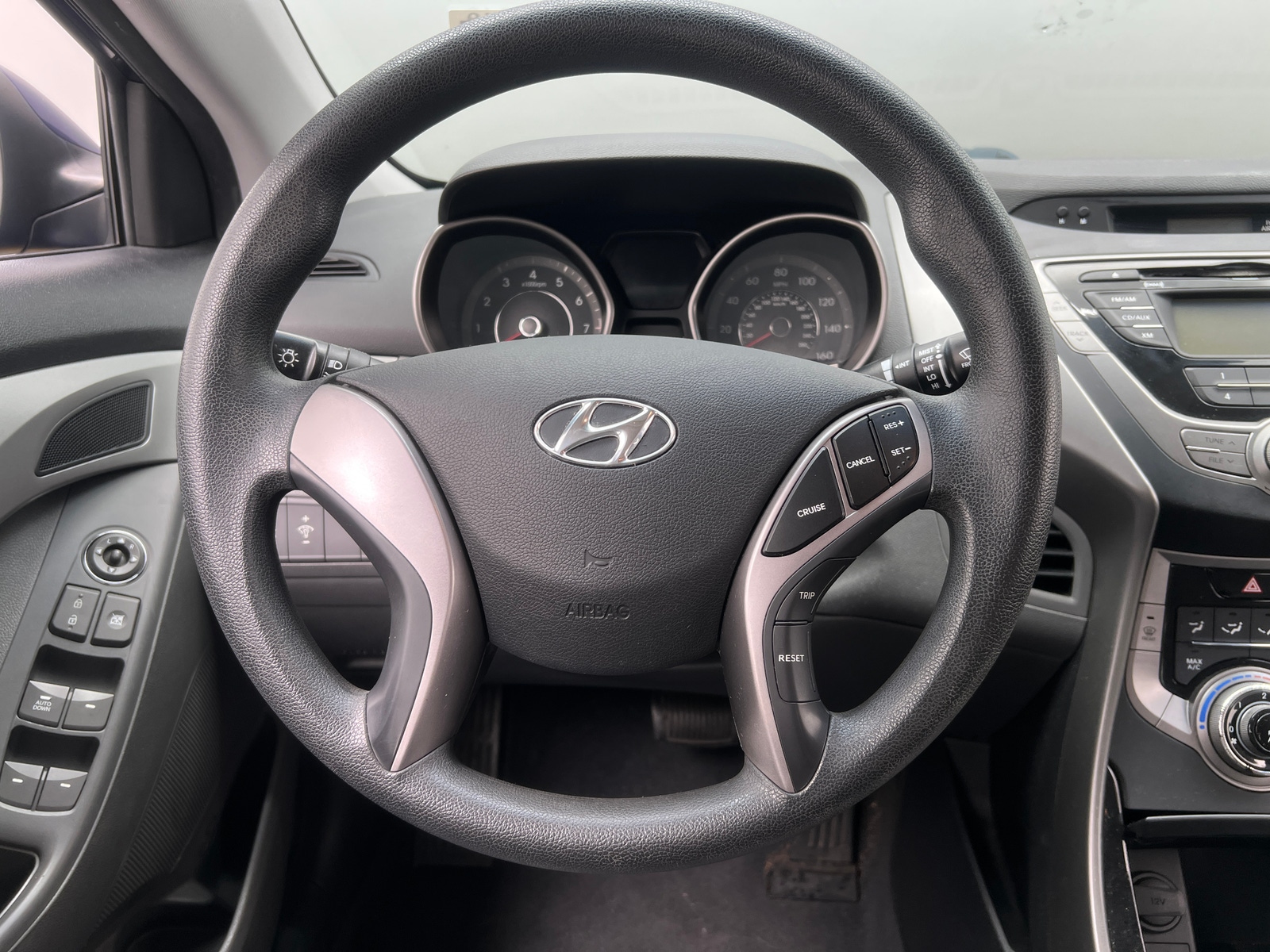 Thumbnail: 2013 Hyundai Elantra - 5