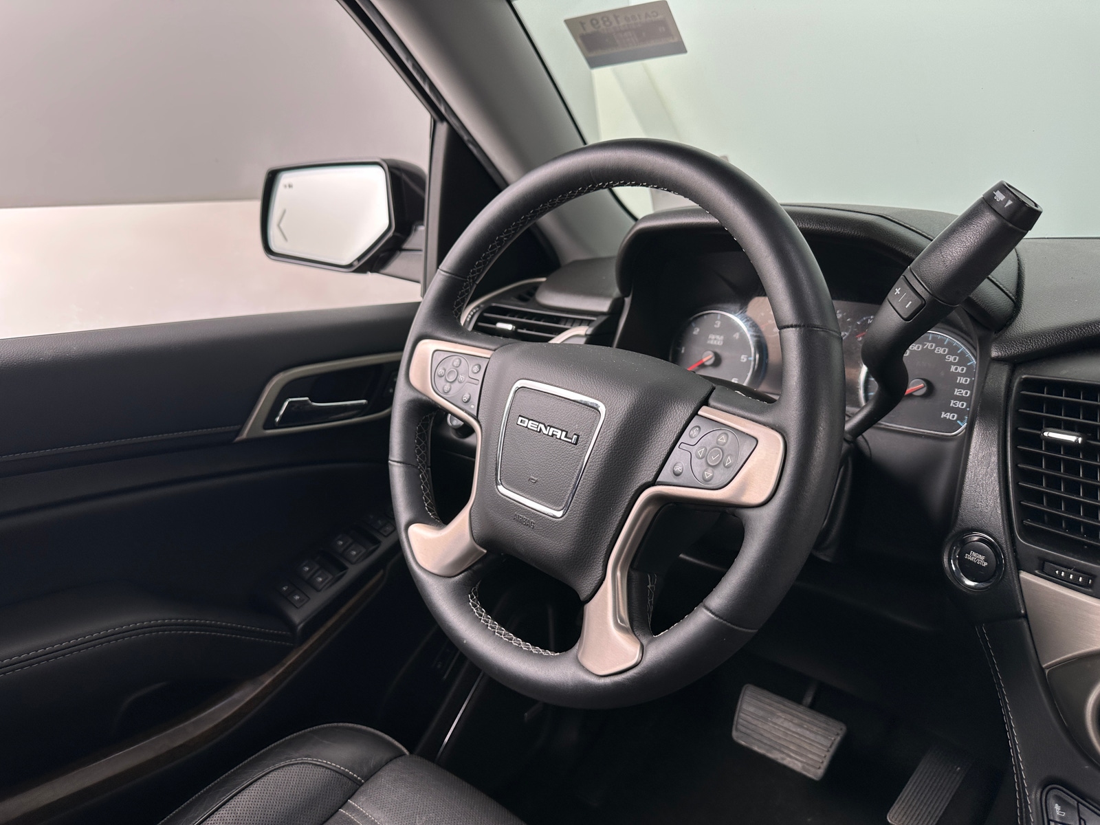 Thumbnail: 2018 GMC Yukon - 4