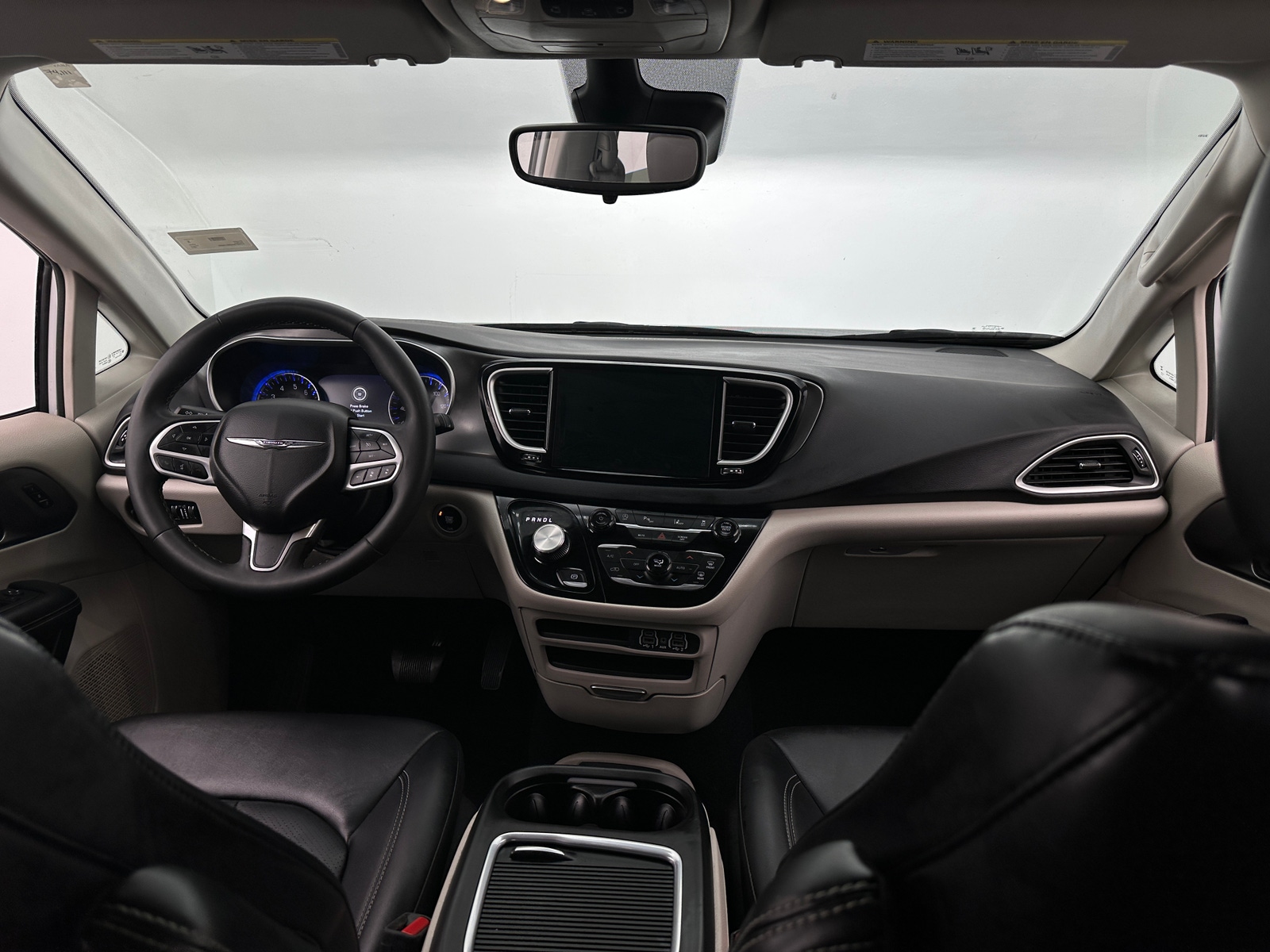 Thumbnail: 2024 Chrysler Pacifica - 2