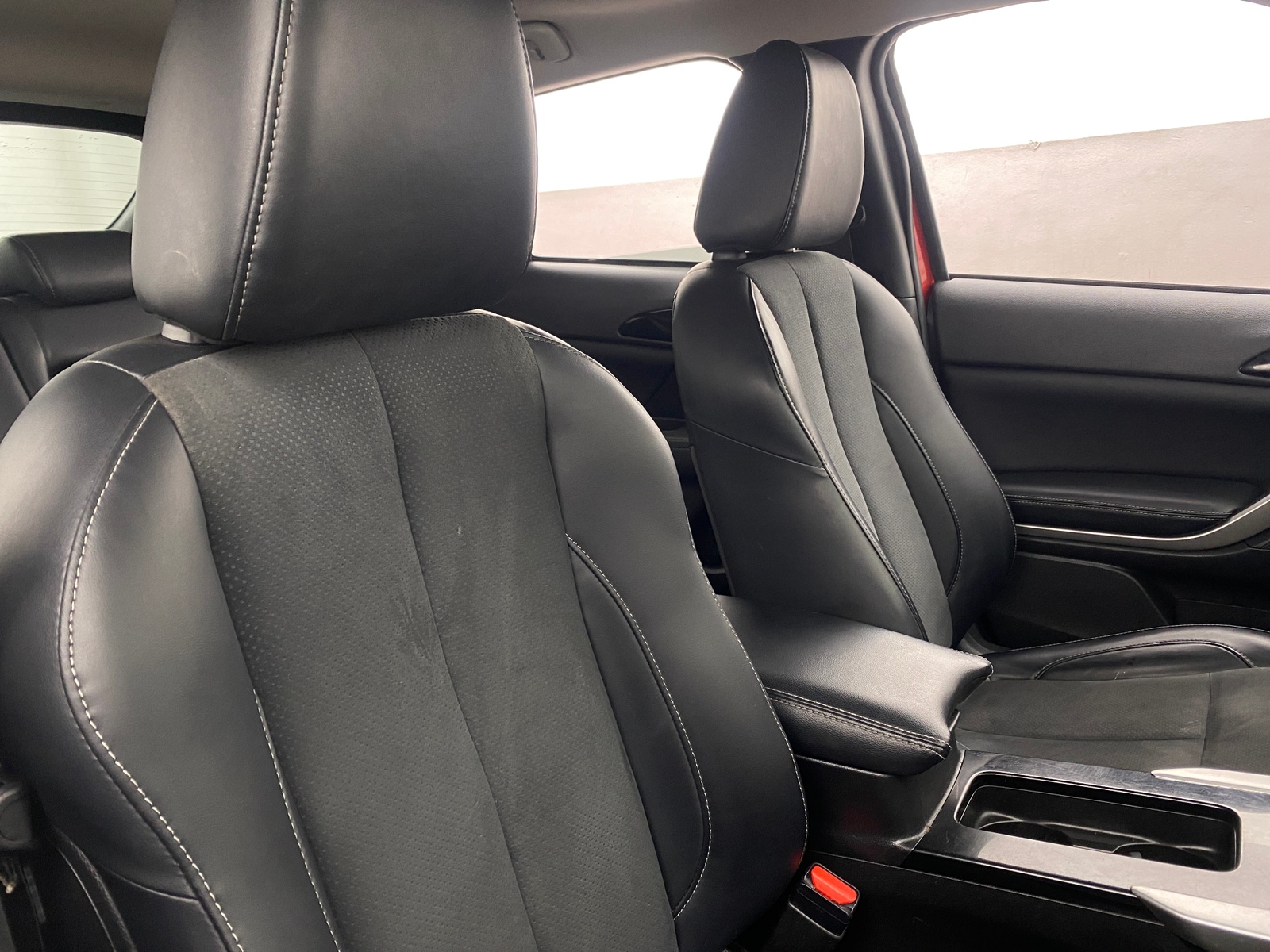 Thumbnail: 2024 Mitsubishi Eclipse Cross - 2