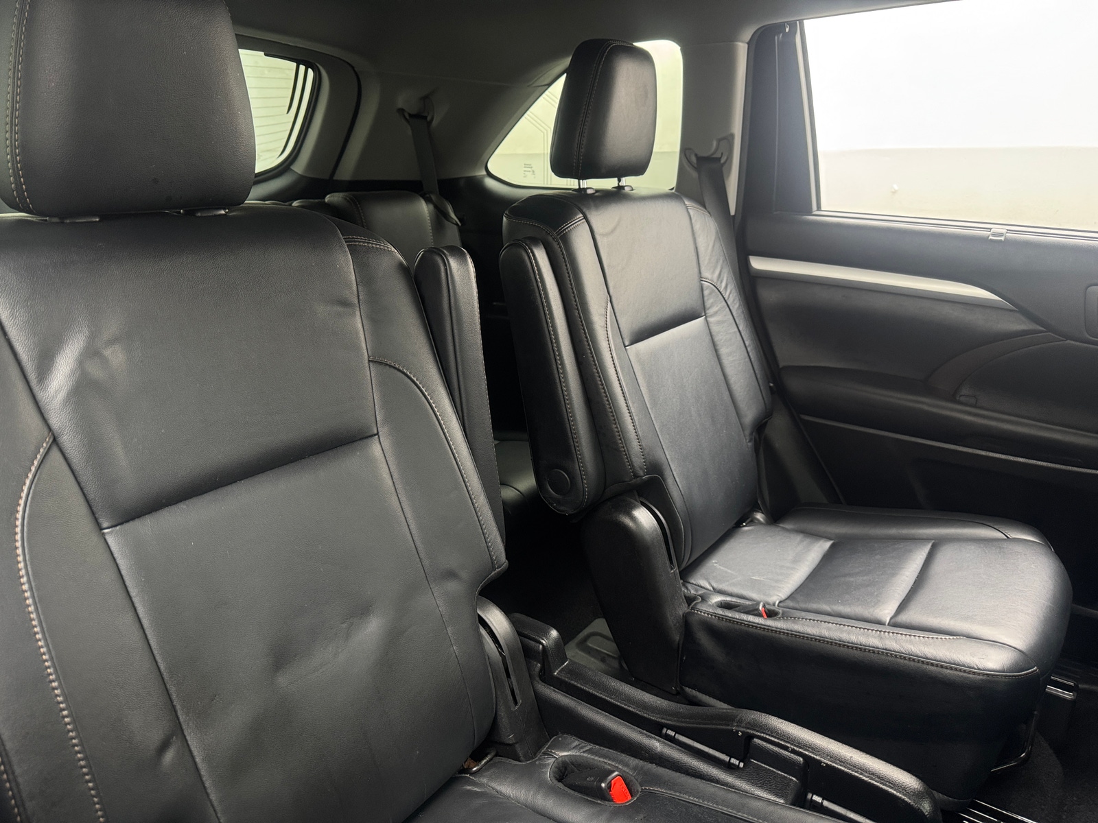 Thumbnail: 2018 Toyota Highlander - 5