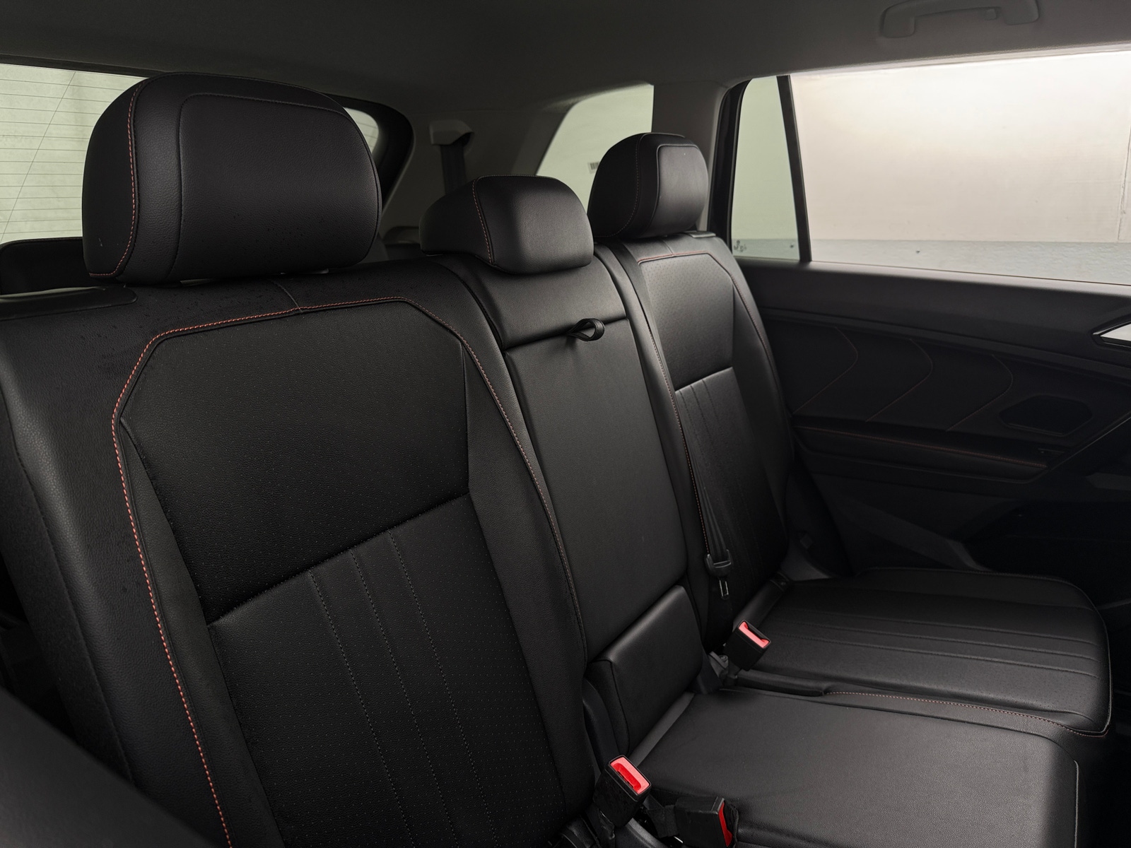 Thumbnail: 2024 Volkswagen Tiguan - 5