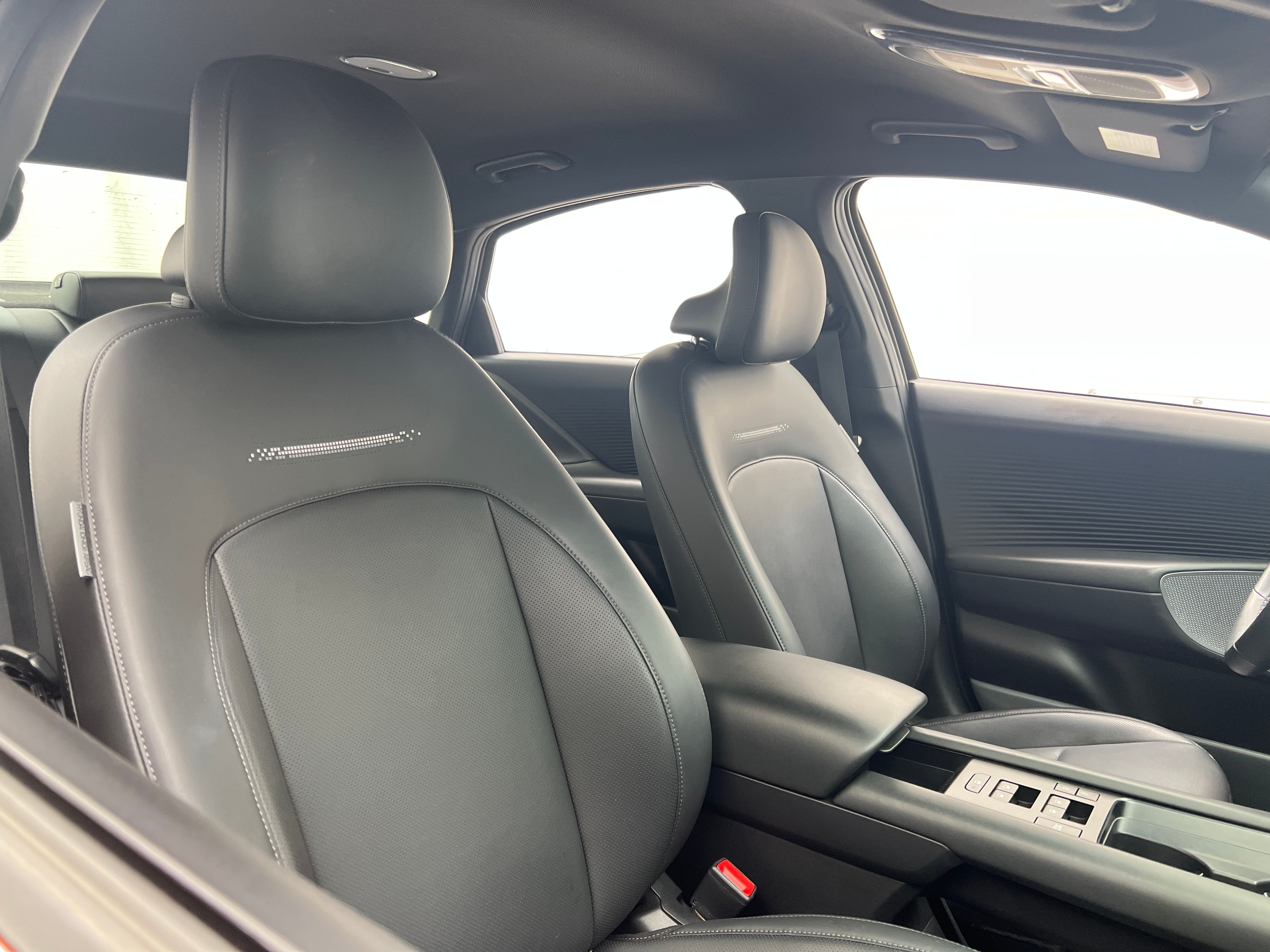 Used 2023 Hyundai IONIQ 6 SEL with VIN KMHM34AA0PA048945 for sale in Oak Creek, WI