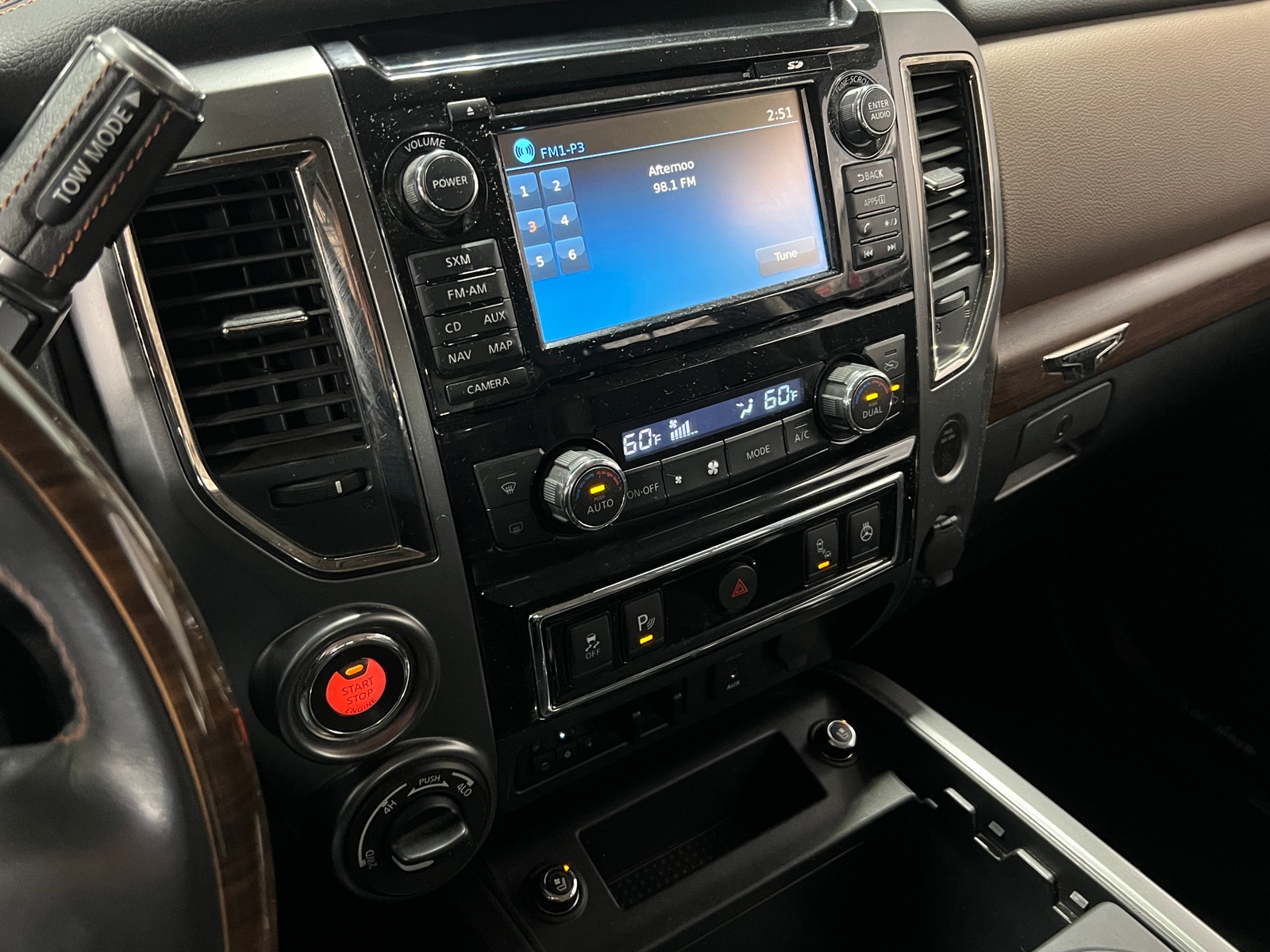 Thumbnail: 2017 Nissan Titan - 3