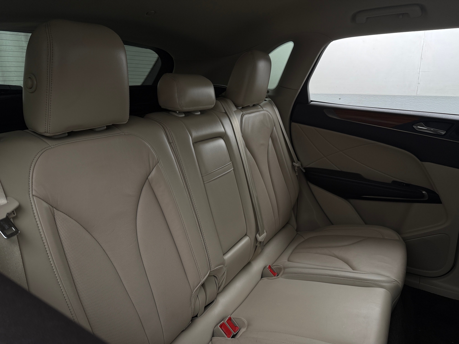 Thumbnail: 2018 Lincoln MKC - 5