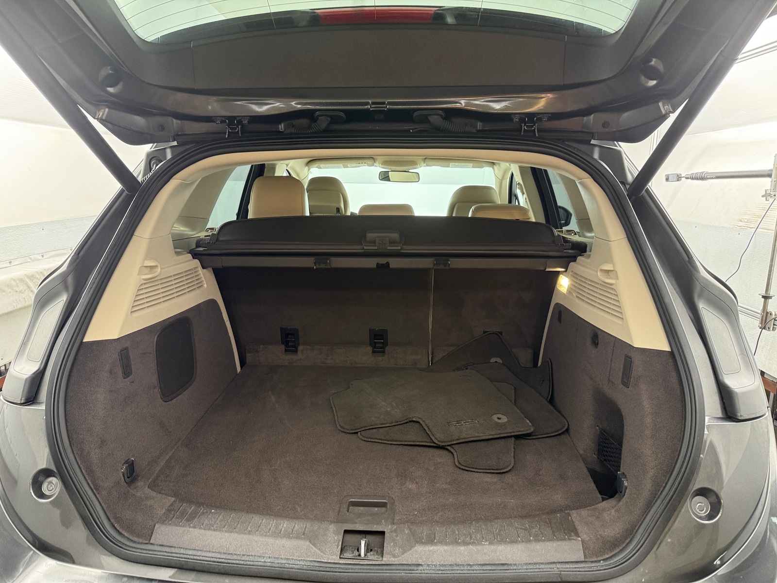 Thumbnail: 2018 Lincoln MKC - 6