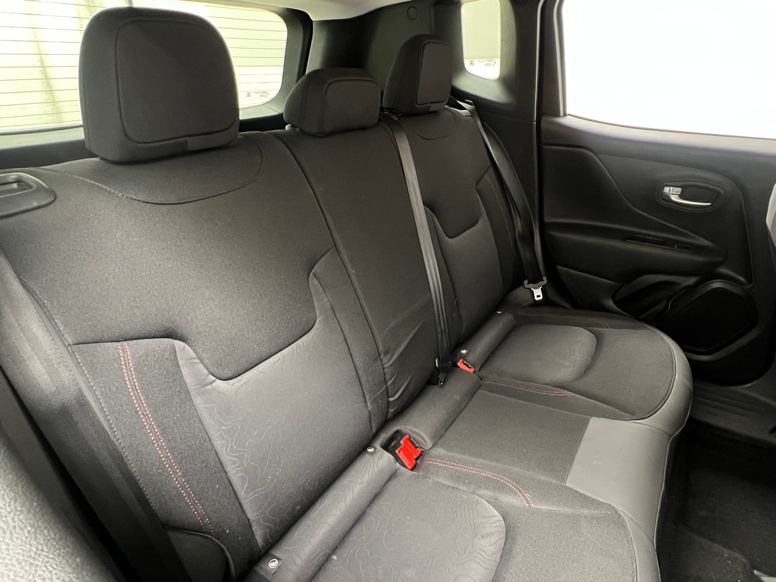 Thumbnail: 2020 Jeep Renegade - 6