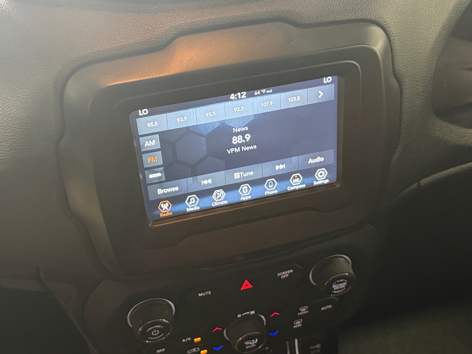 Thumbnail: 2020 Jeep Renegade - 4