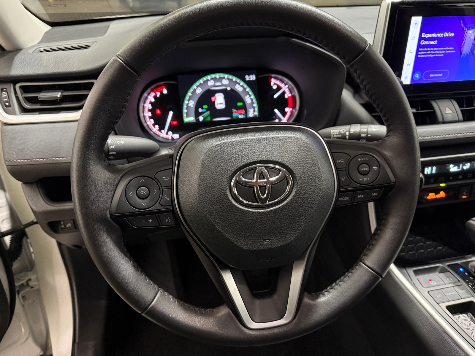 Thumbnail: 2025 Toyota RAV4 - 5