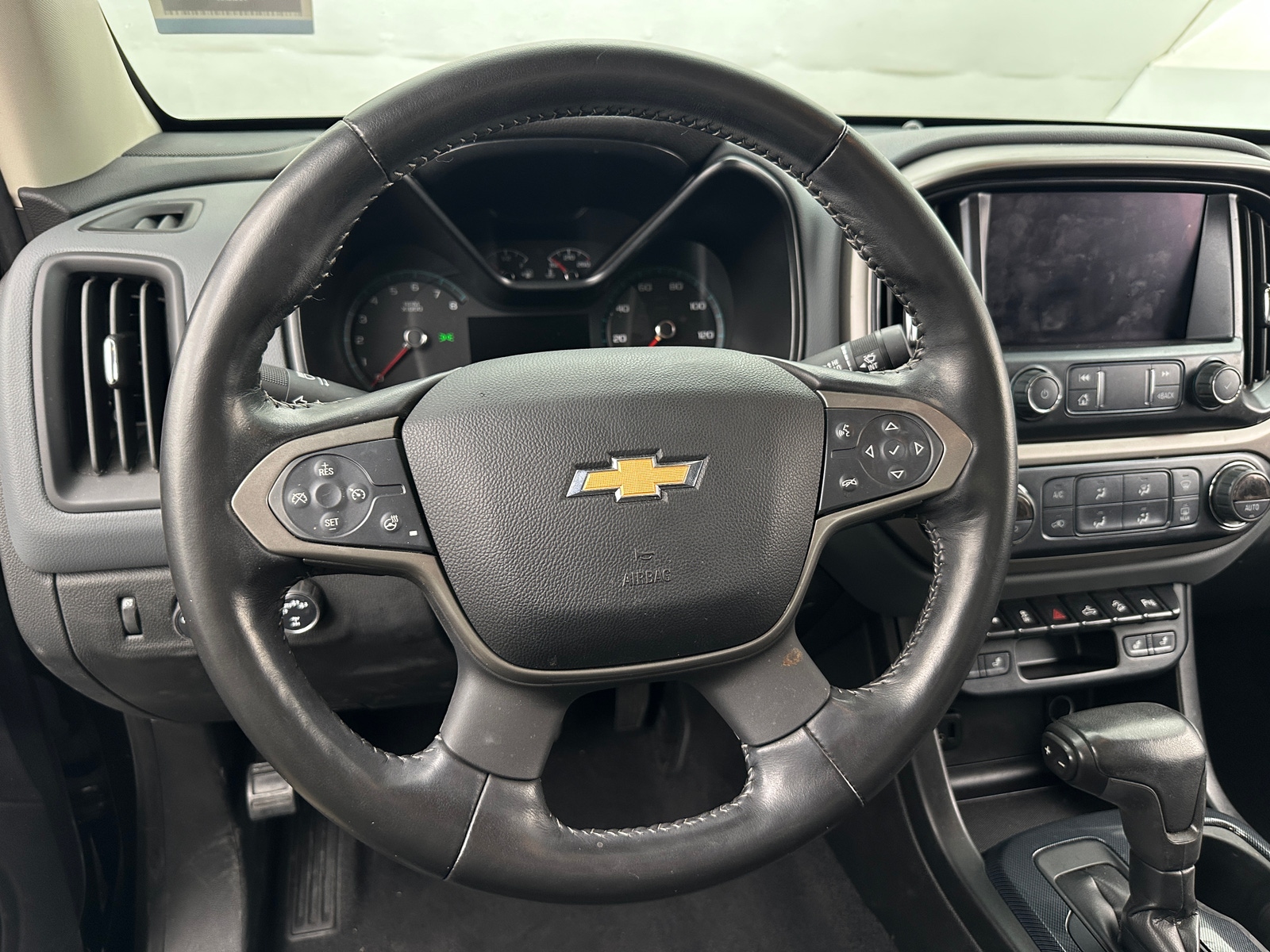 Thumbnail: 2019 Chevrolet Colorado - 4