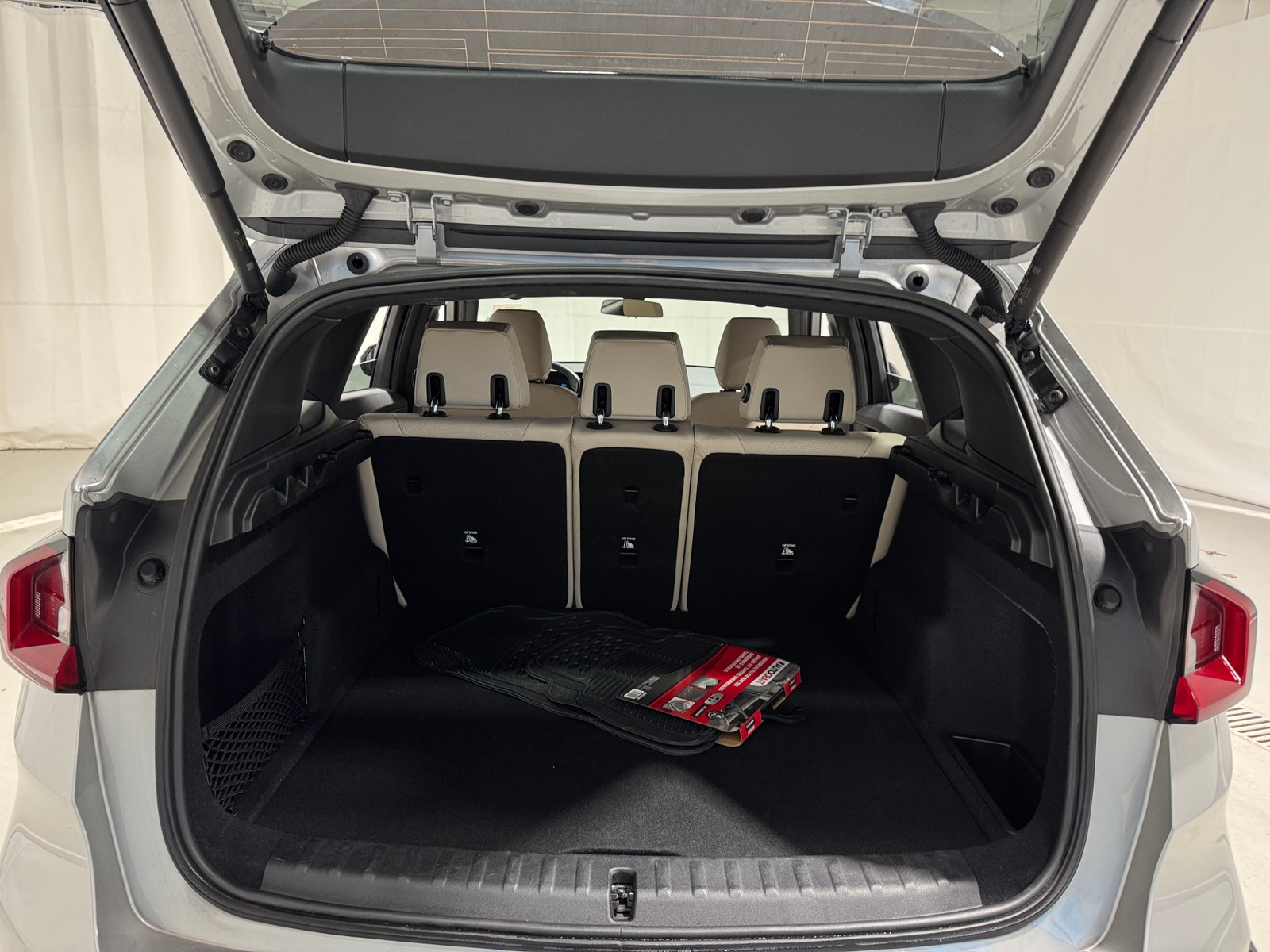 Thumbnail: 2025 BMW X1 - 6