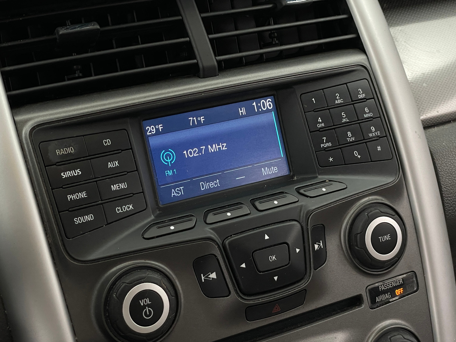 Thumbnail: 2014 Ford Edge - 4