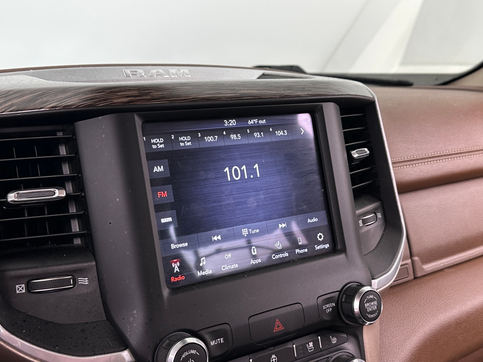 Thumbnail: 2020 RAM 1500 - 3