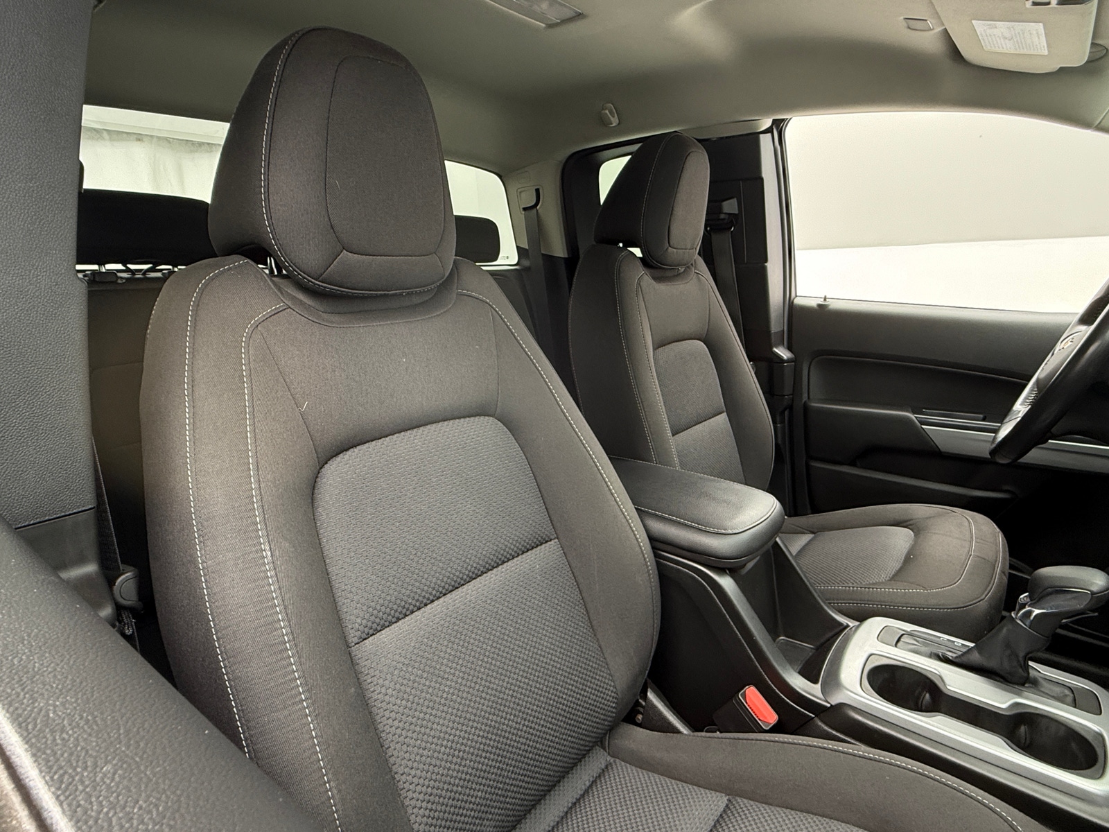 Thumbnail: 2022 Chevrolet Colorado - 2