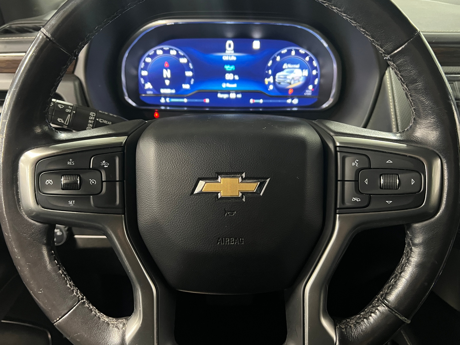 Thumbnail: 2022 Chevrolet Suburban - 4