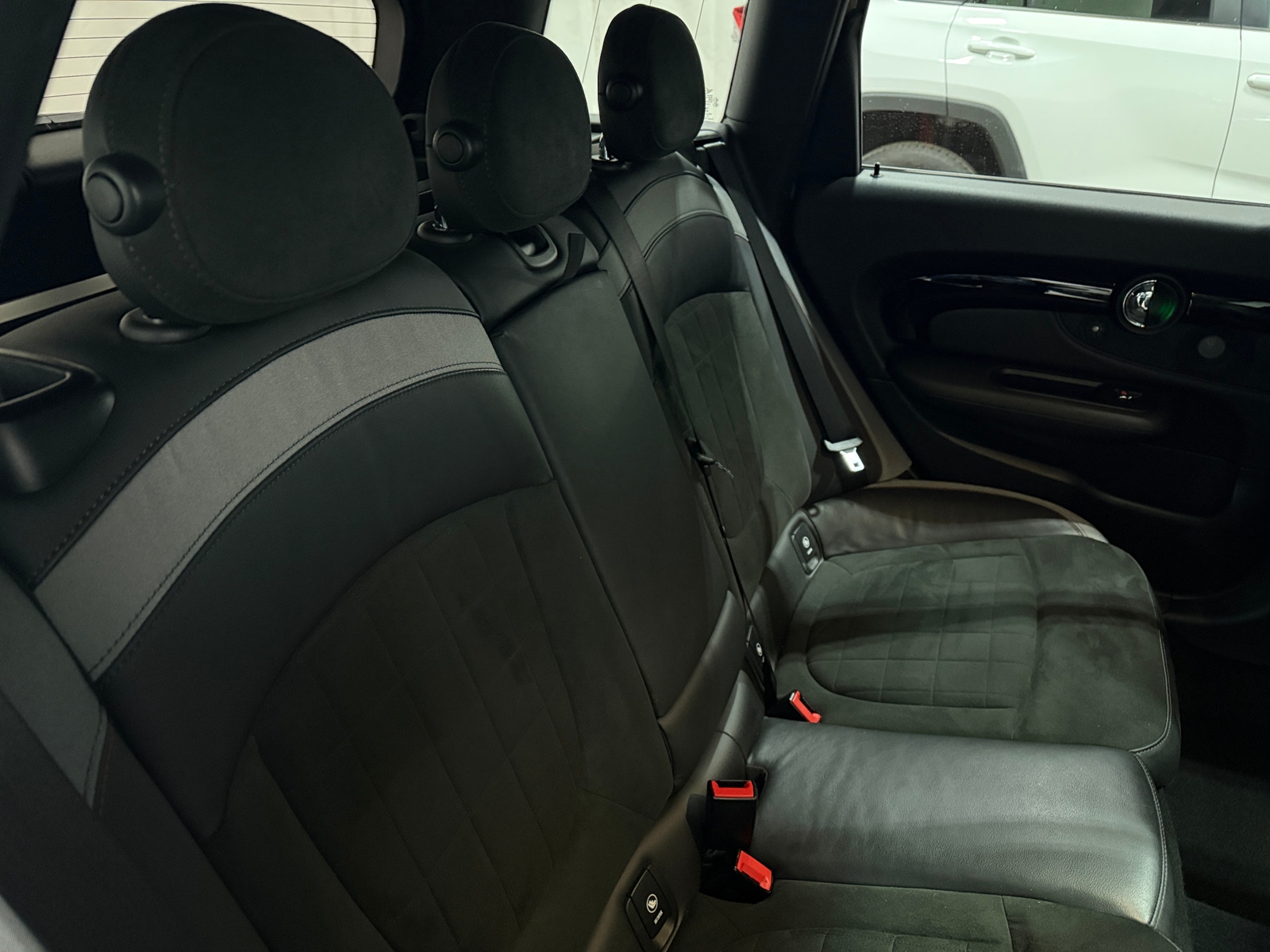 Thumbnail: 2020 MINI Cooper Clubman - 6