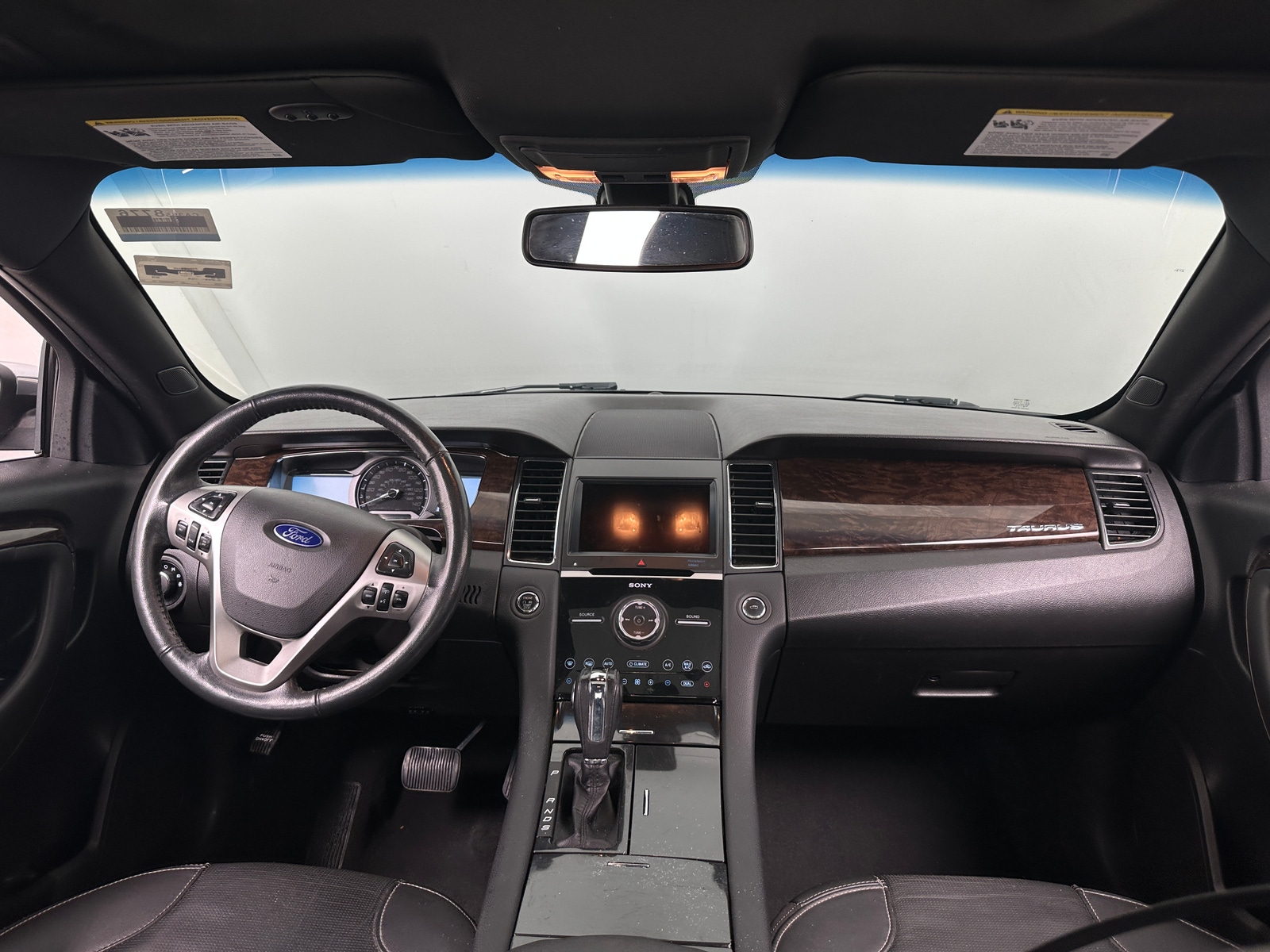 Thumbnail: 2019 Ford Taurus - 2