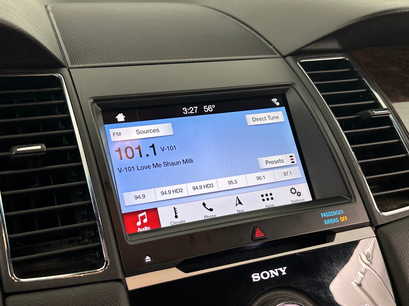 Thumbnail: 2019 Ford Taurus - 3