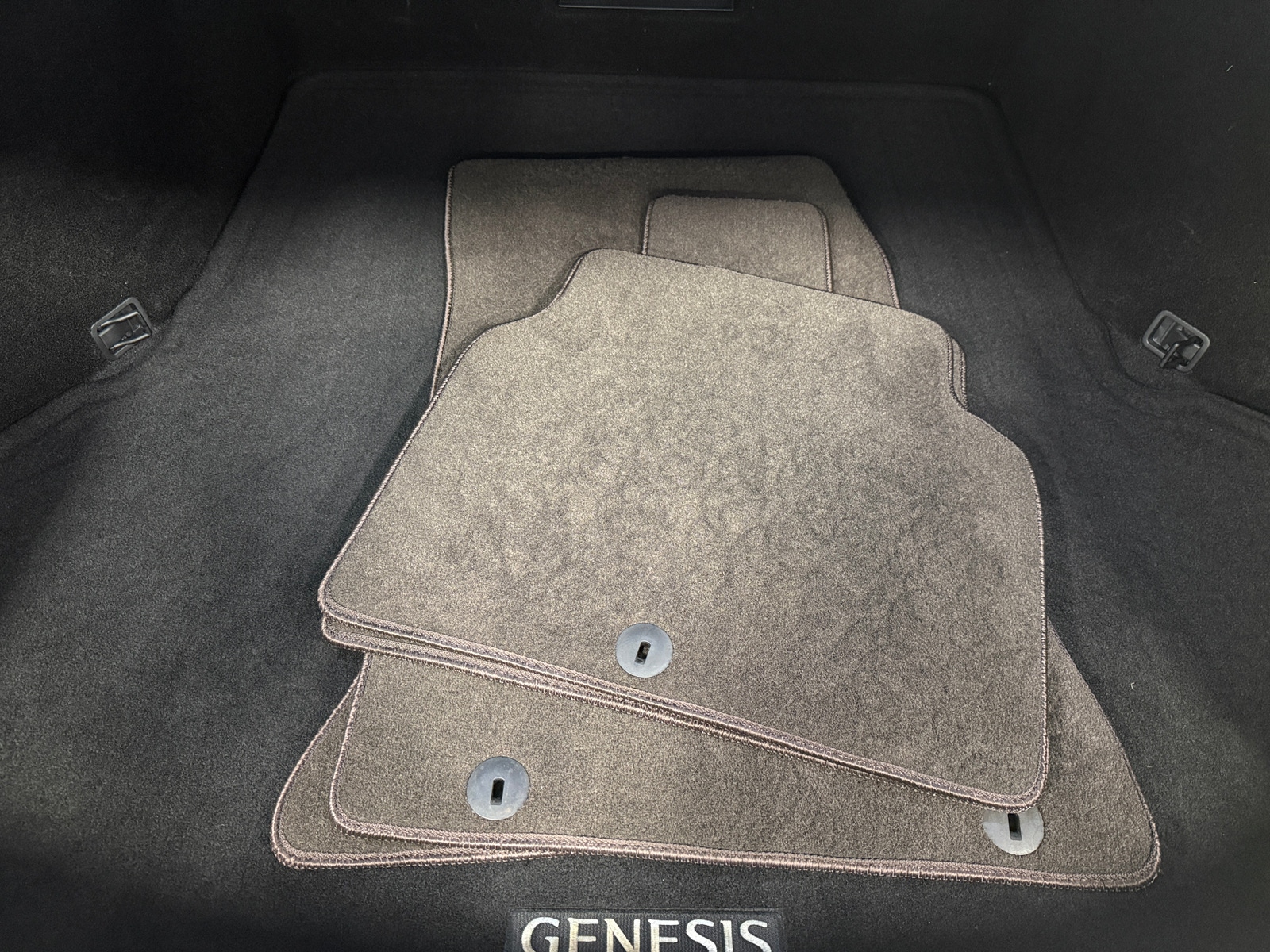 Thumbnail: 2021 Genesis G80 - 6