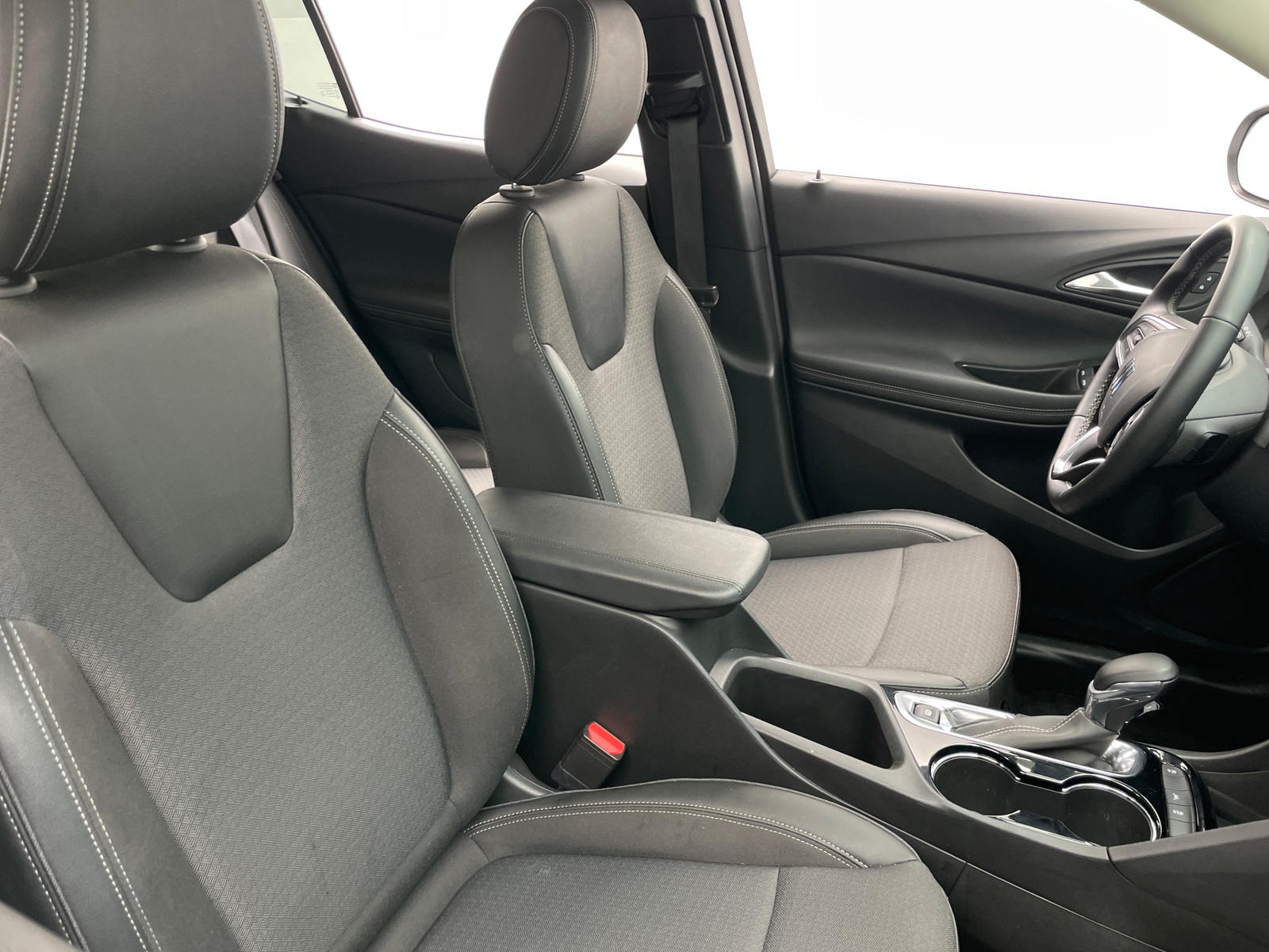 Thumbnail: 2025 Buick Encore GX - 2