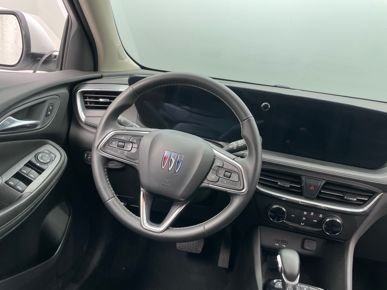 Thumbnail: 2025 Buick Encore GX - 5