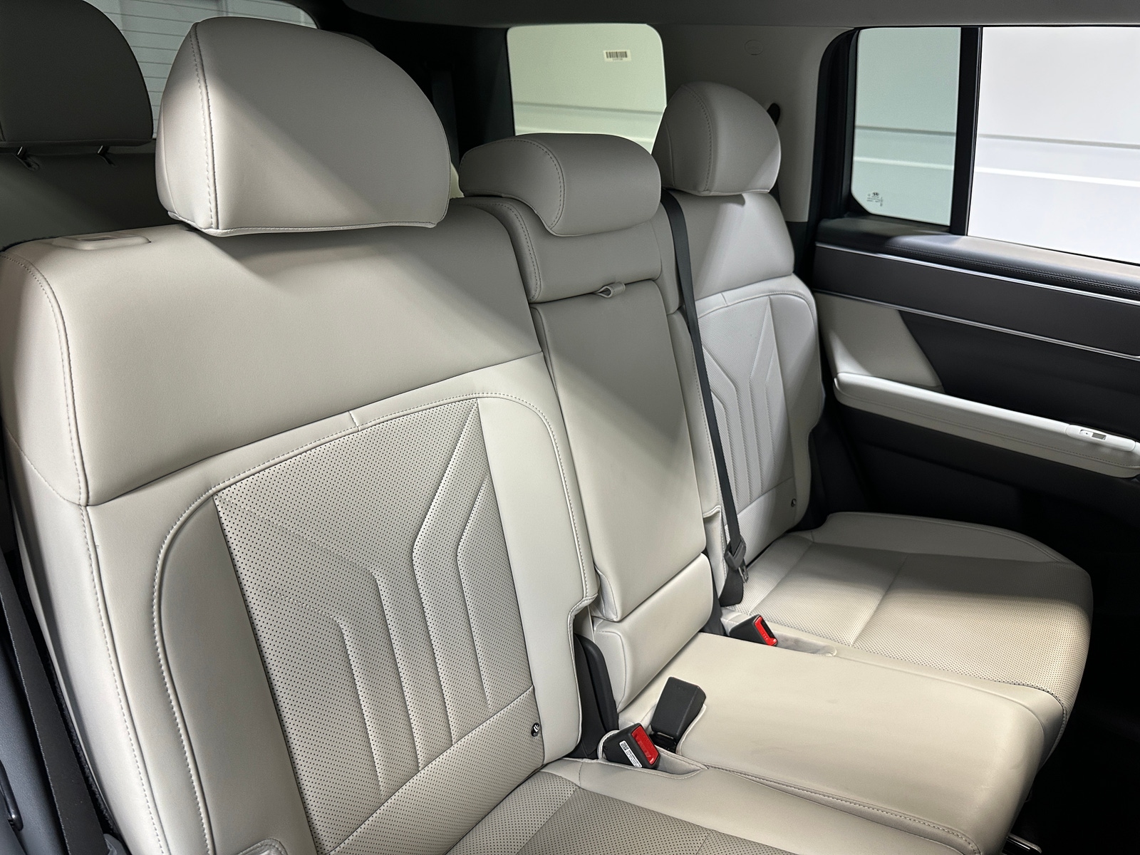 Thumbnail: 2025 Hyundai Santa Fe - 5