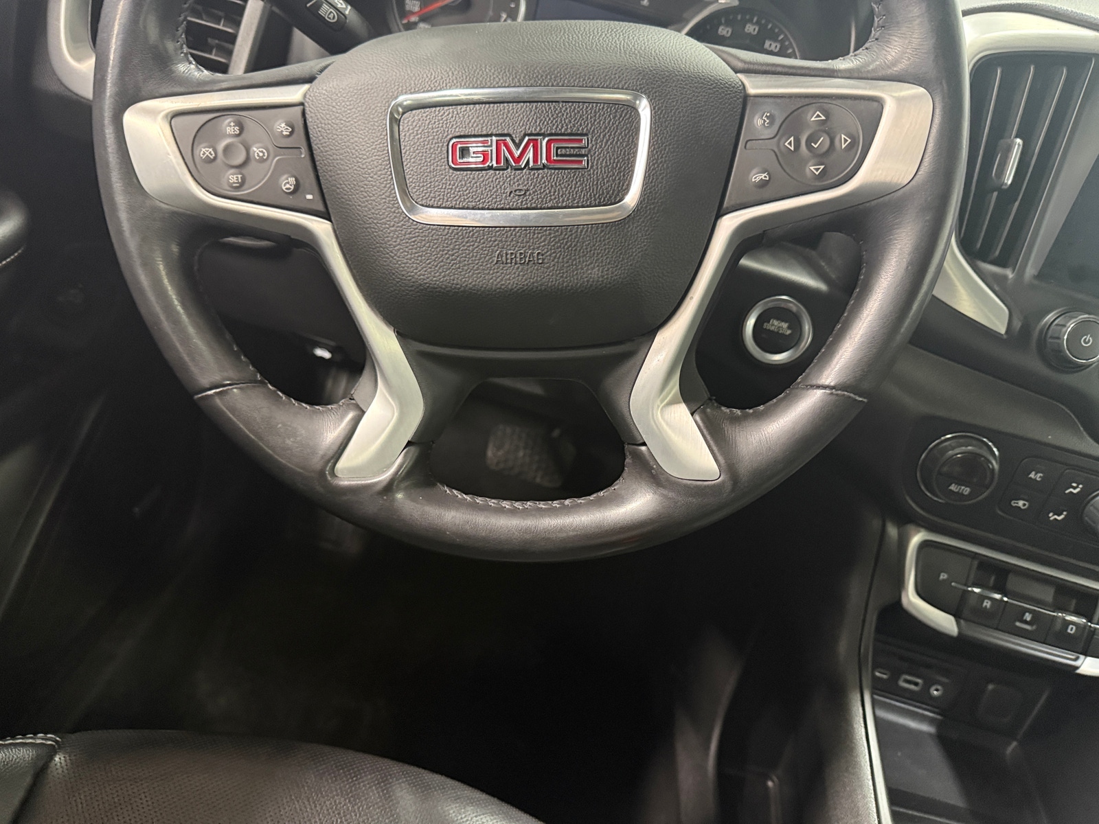 Thumbnail: 2022 GMC Terrain - 4